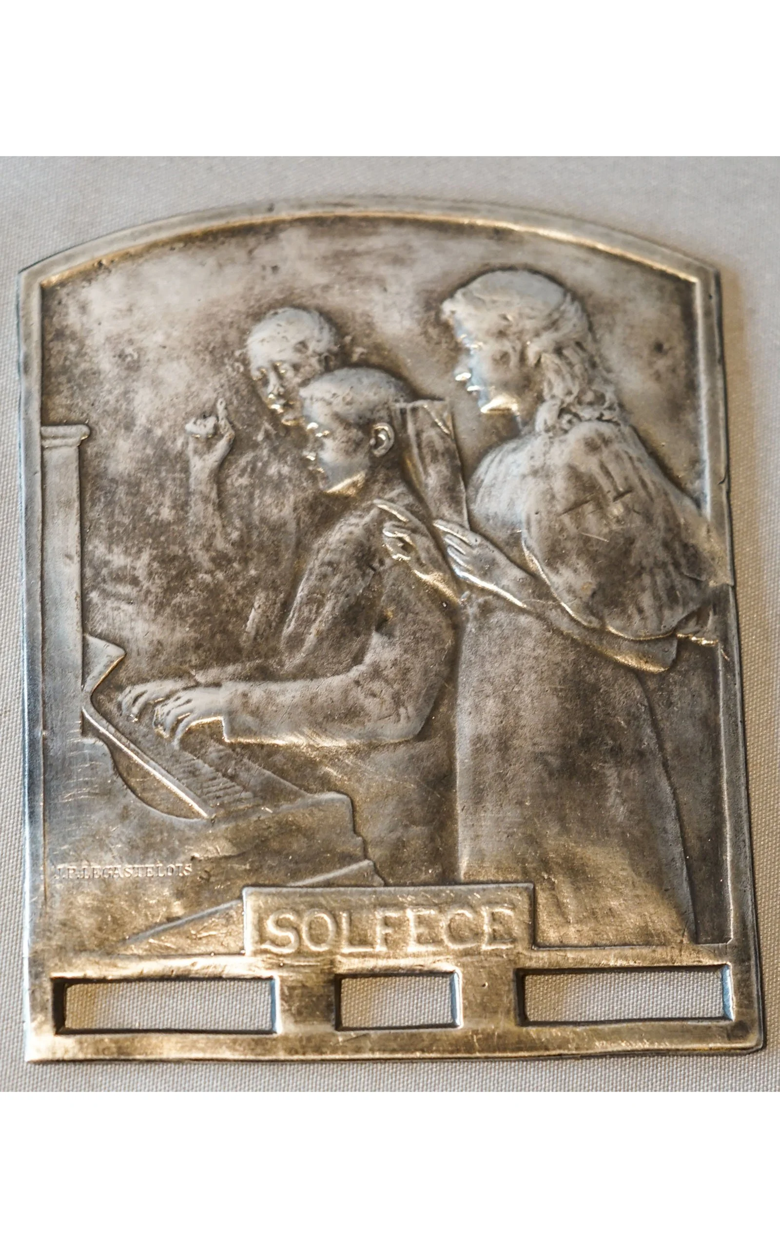 SOLFEGE, Julien-Prosper Legastelois, plaque bronze blanc