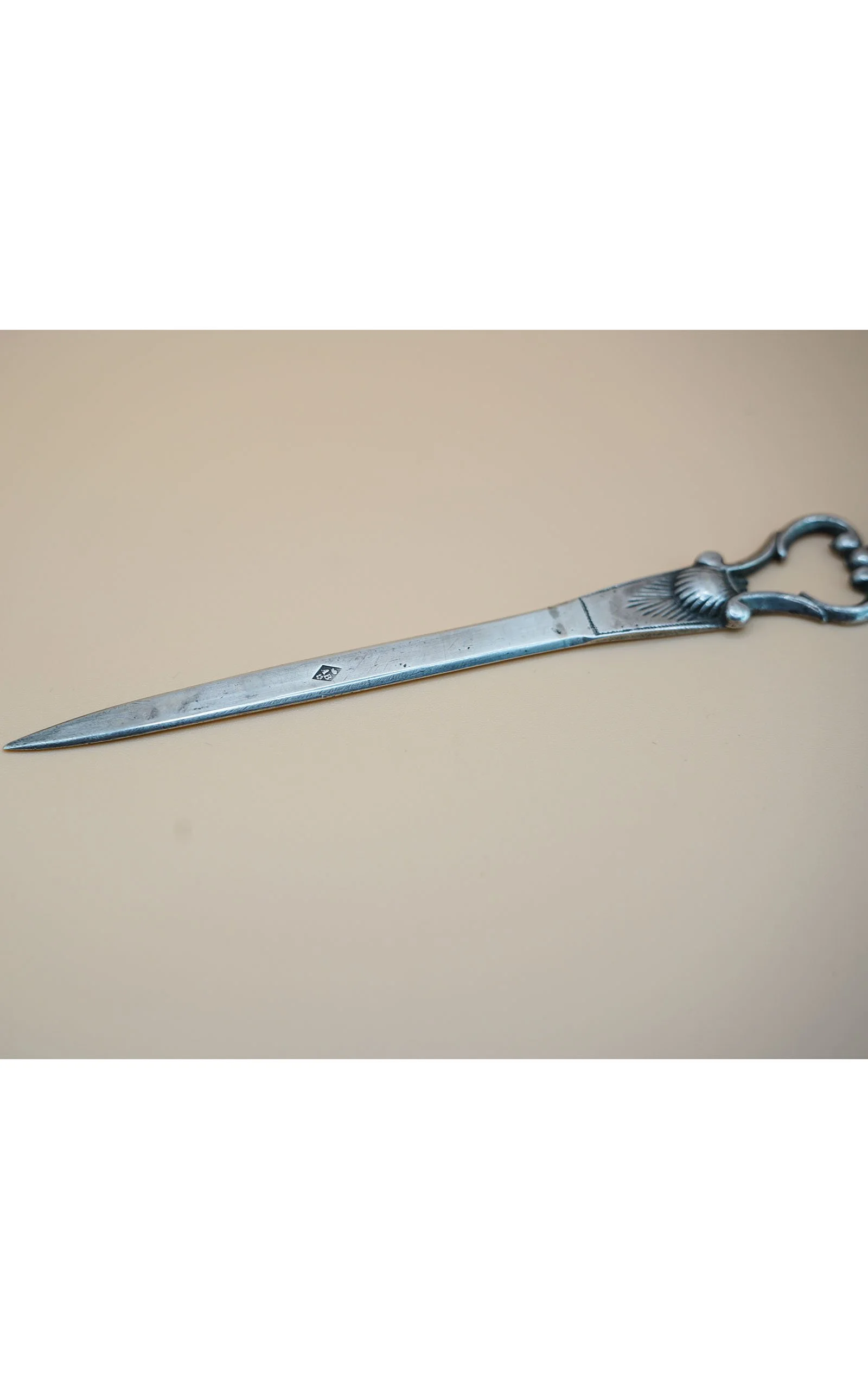Coupe-papier argent (5).JPG