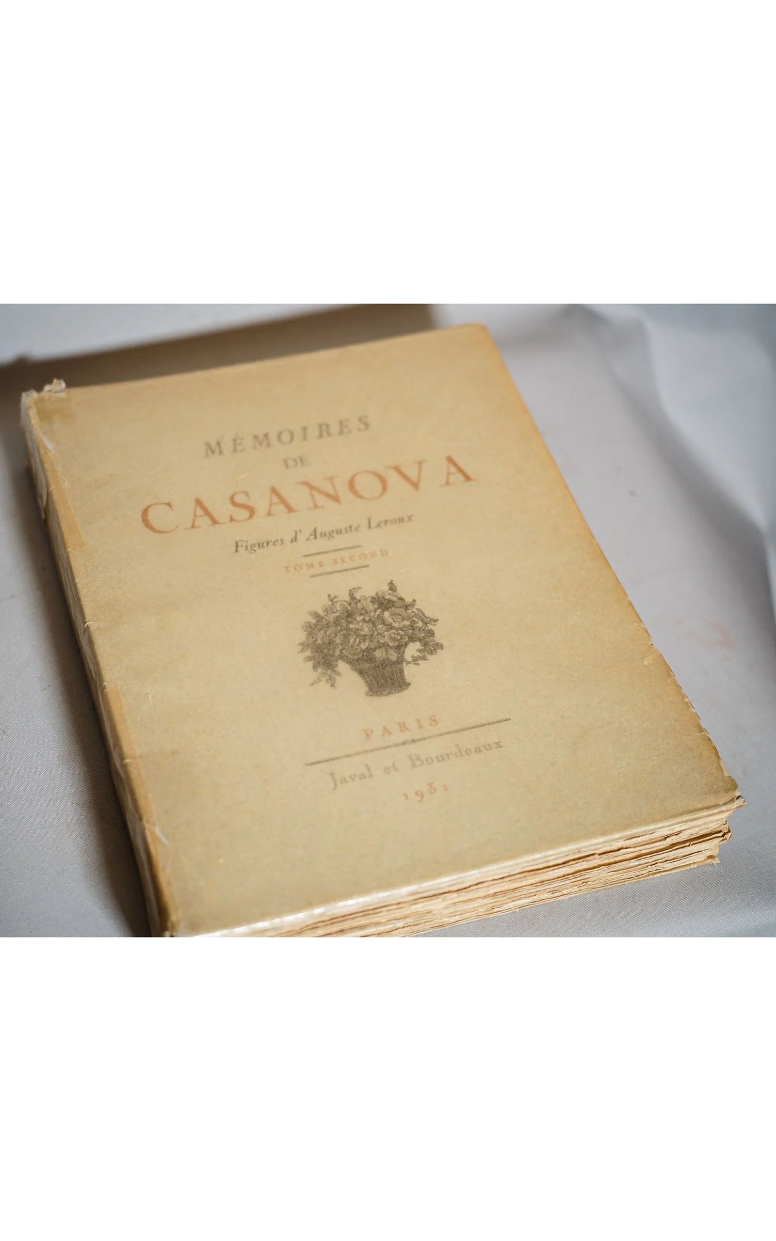 MEMOIRES DE CASANOVA, 10 volumes, complet; illustration Figures d'Auguste LEROUX (4).JPG