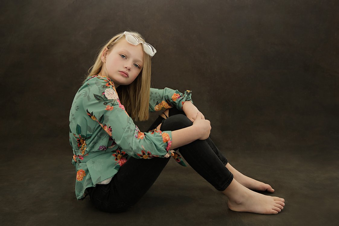 Geelong photographer child fashion portrait.jpg