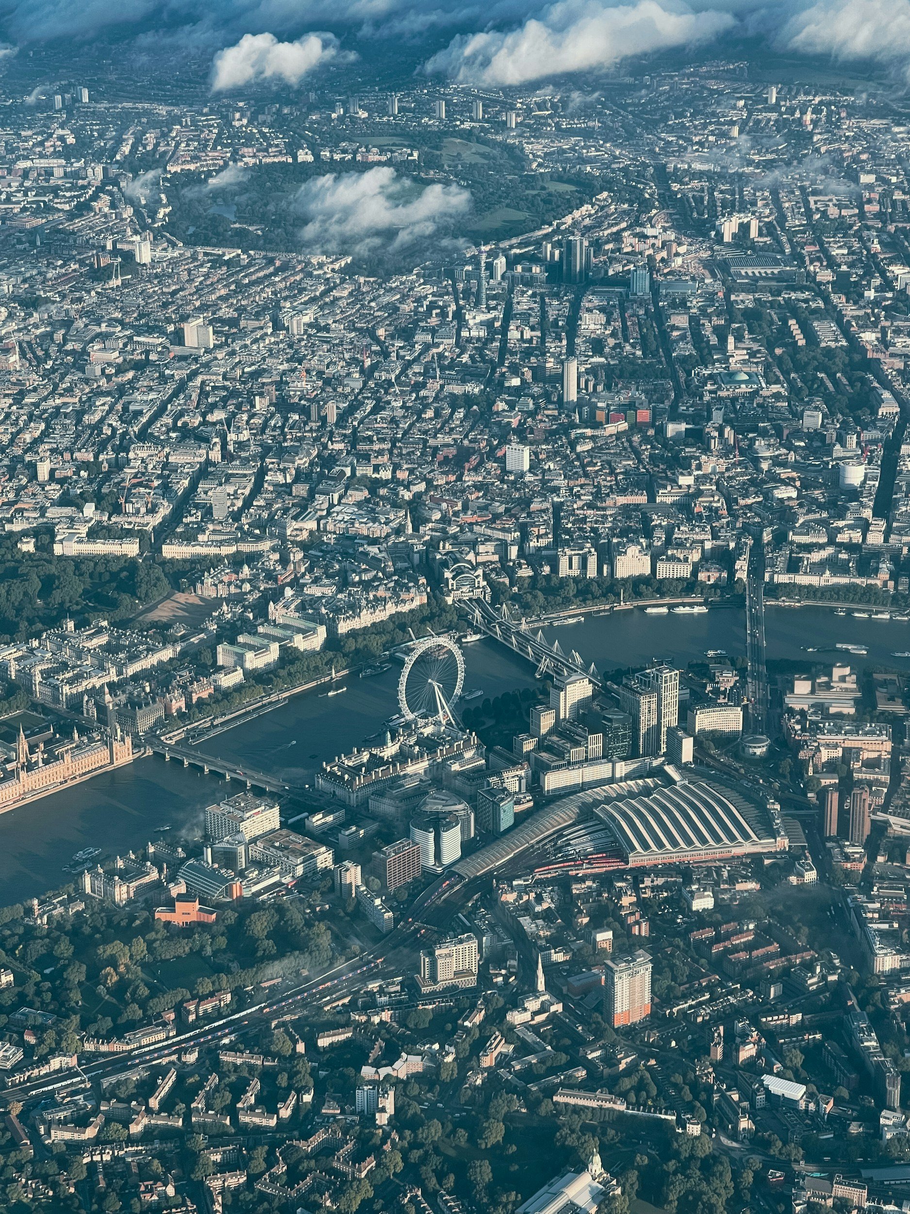Expert international arbitration lawyers, based in the City of London, handling cross-border commercial disputes and award enforcement.  A sky view of London.