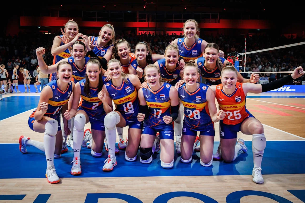 2025 VNL-tegen Belgie in Apeldoorn-teamwinst.jpg