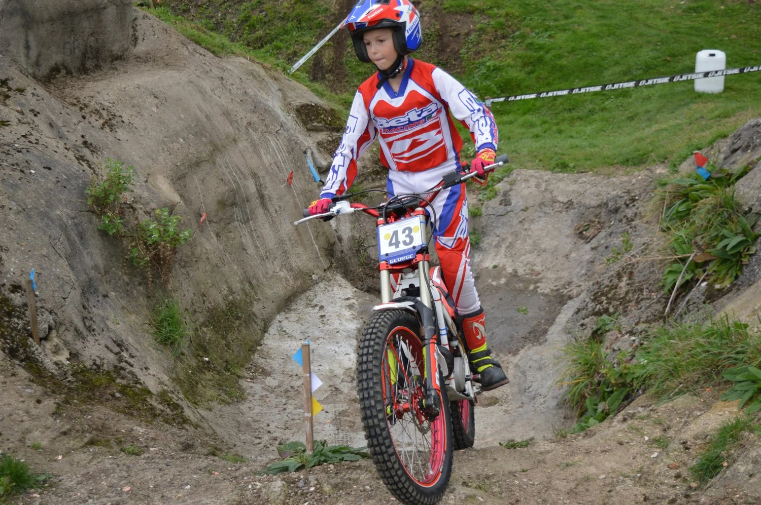2023-charity-supertrial-30.jpg