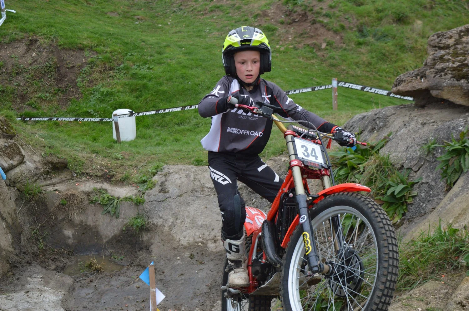 2023-charity-supertrial-50.jpg