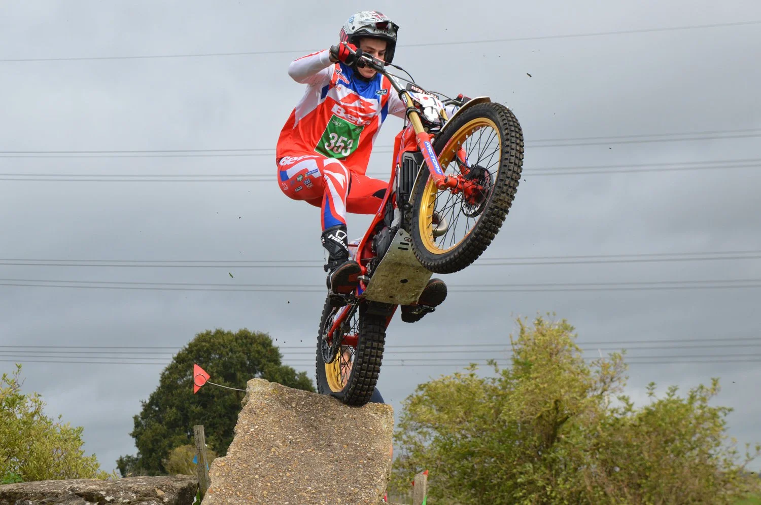 2023-charity-supertrial-26.jpg