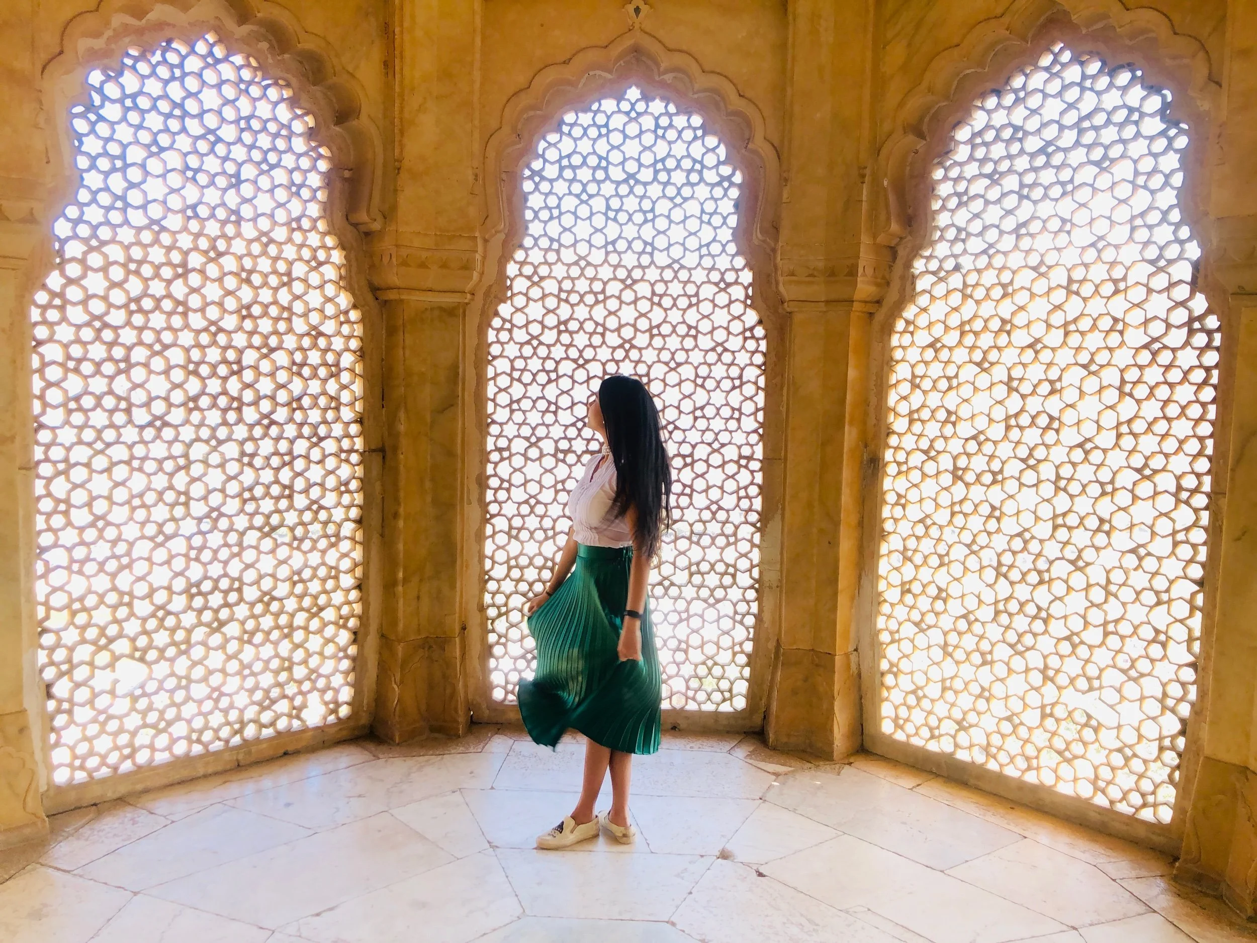 Travel Jaipur: City of Heritage, Culture, and Royalty