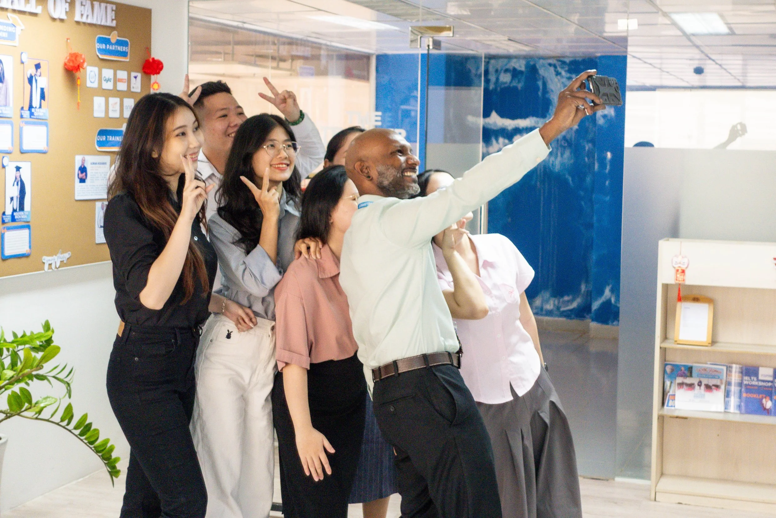 How to Control a Noisy Class Without Shouting (ESL Tips)