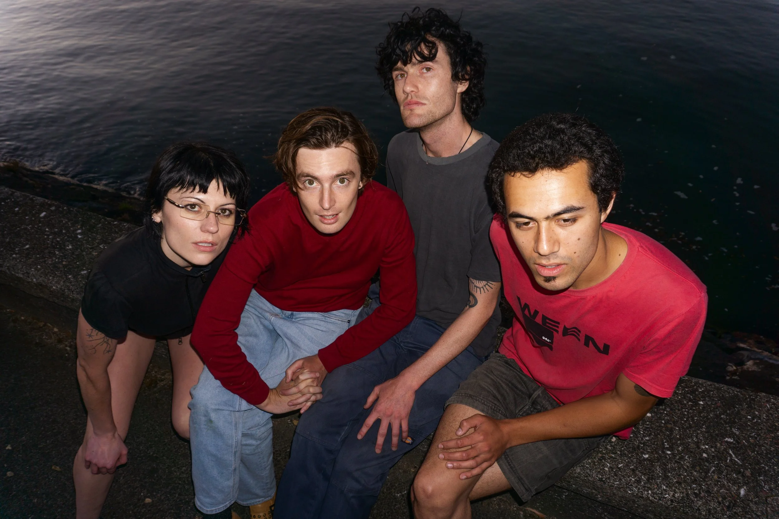 Live indie music with Ringlets + Bludud