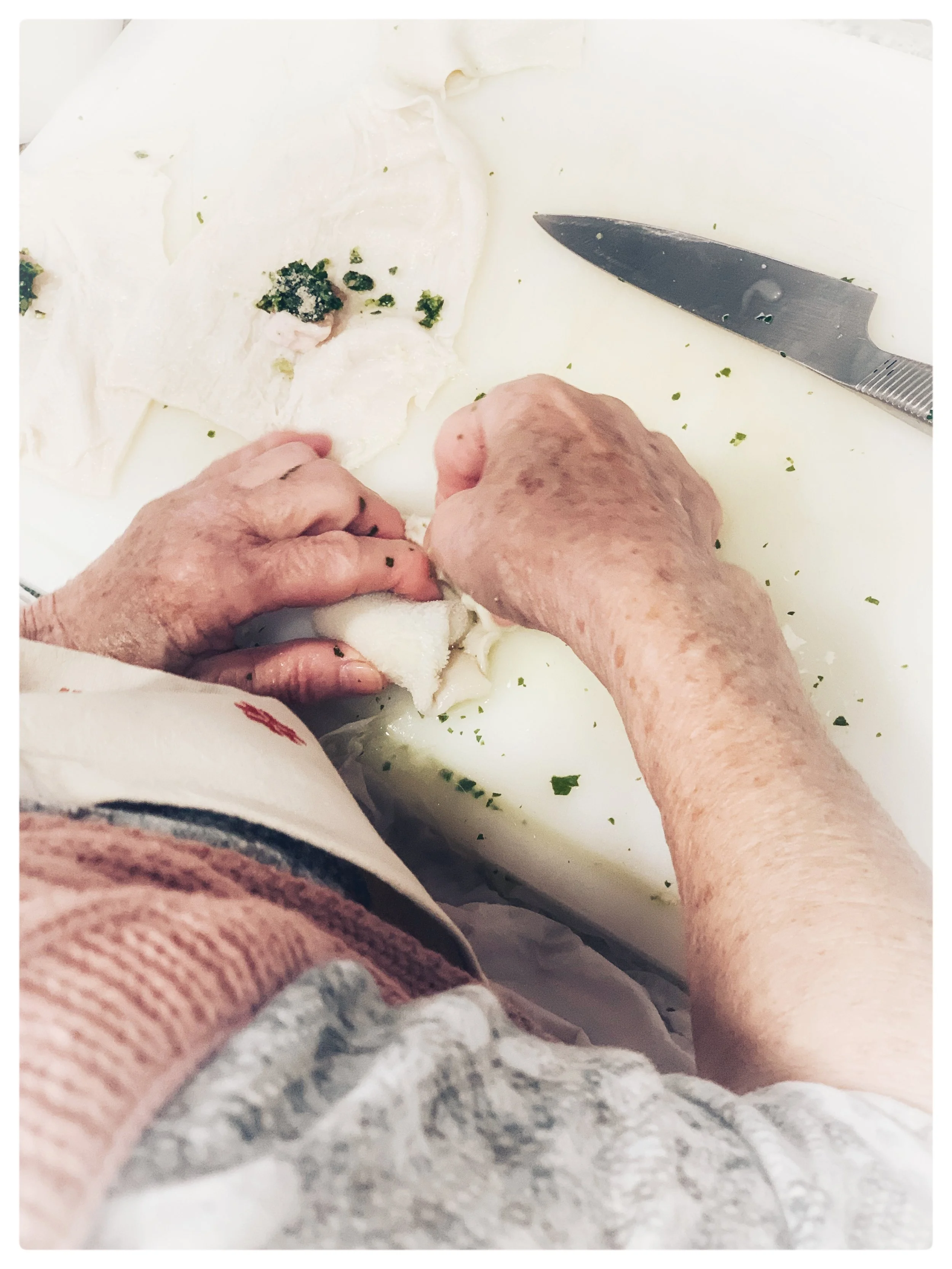 restaurant rousset, gastronomique, vin bio, cuisine maison, terrasse