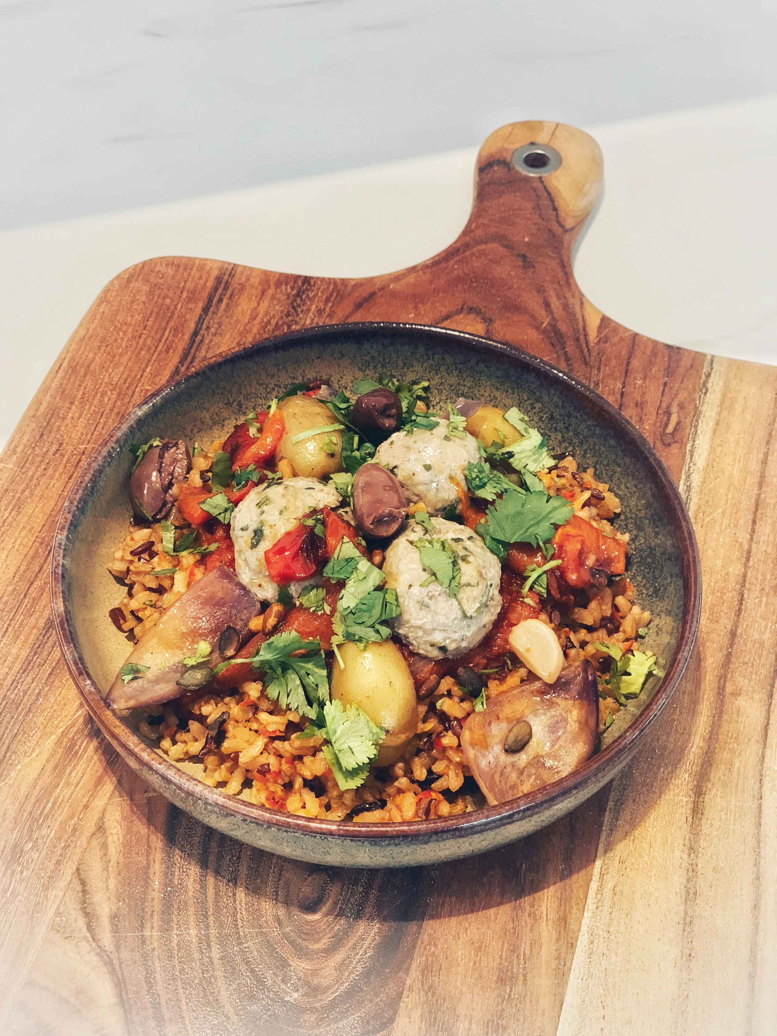 cuisine vegetarienne, restaurant Rousset, vin bio, produits frais, gastronomique, terrasse, haut de gamme, français