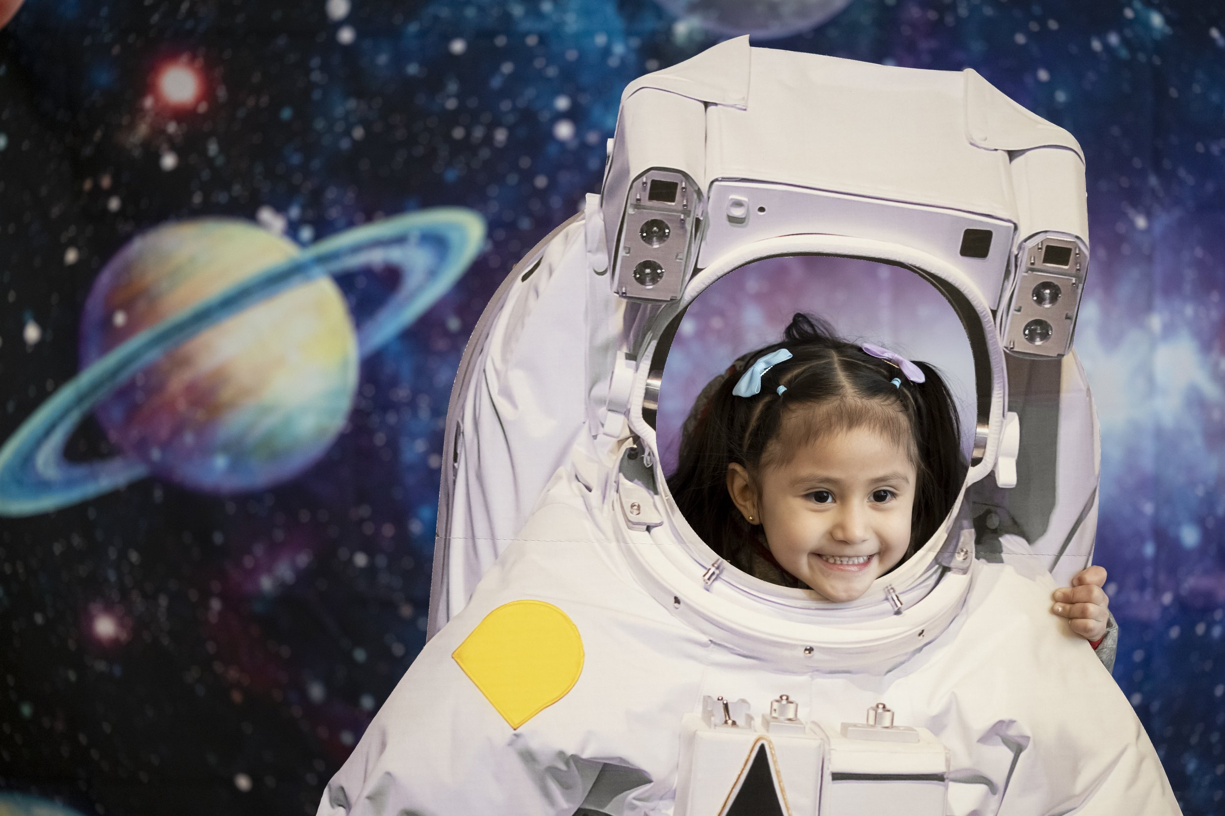 NYSCI Photo 2 girl astronaut.jpg