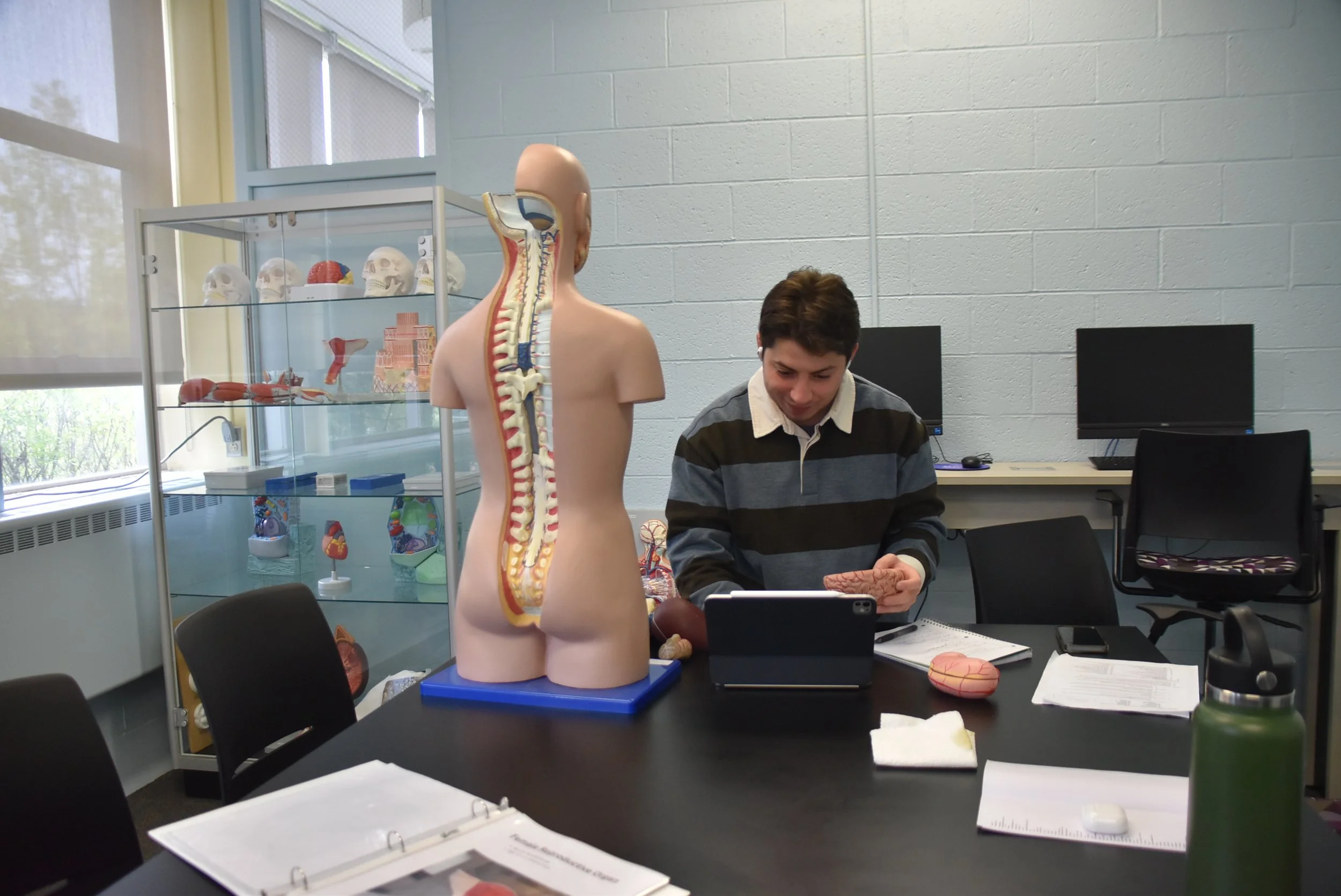 CT State Norwalk Stem Lab3.JPG