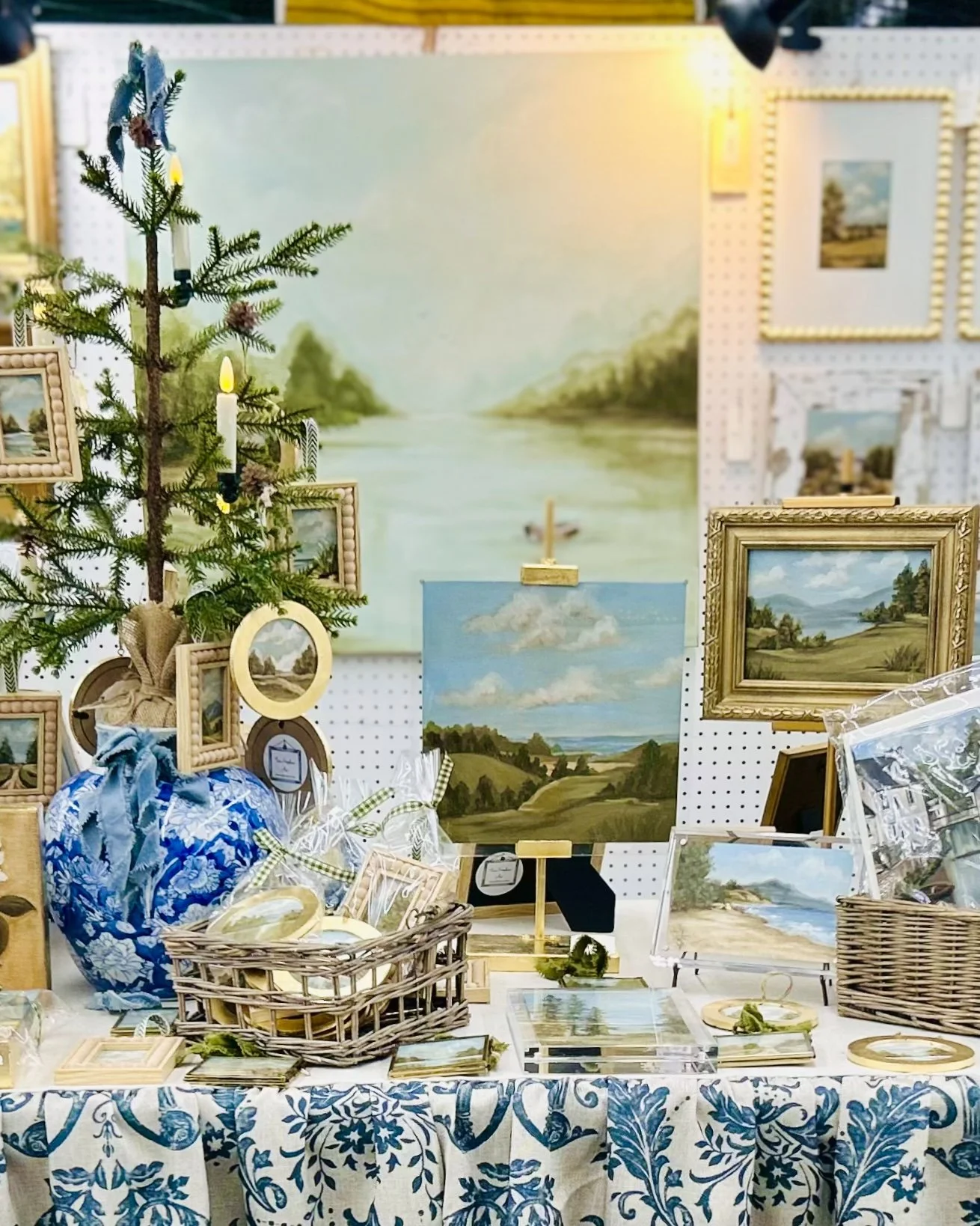 "North Tent" at Scott Antique Market