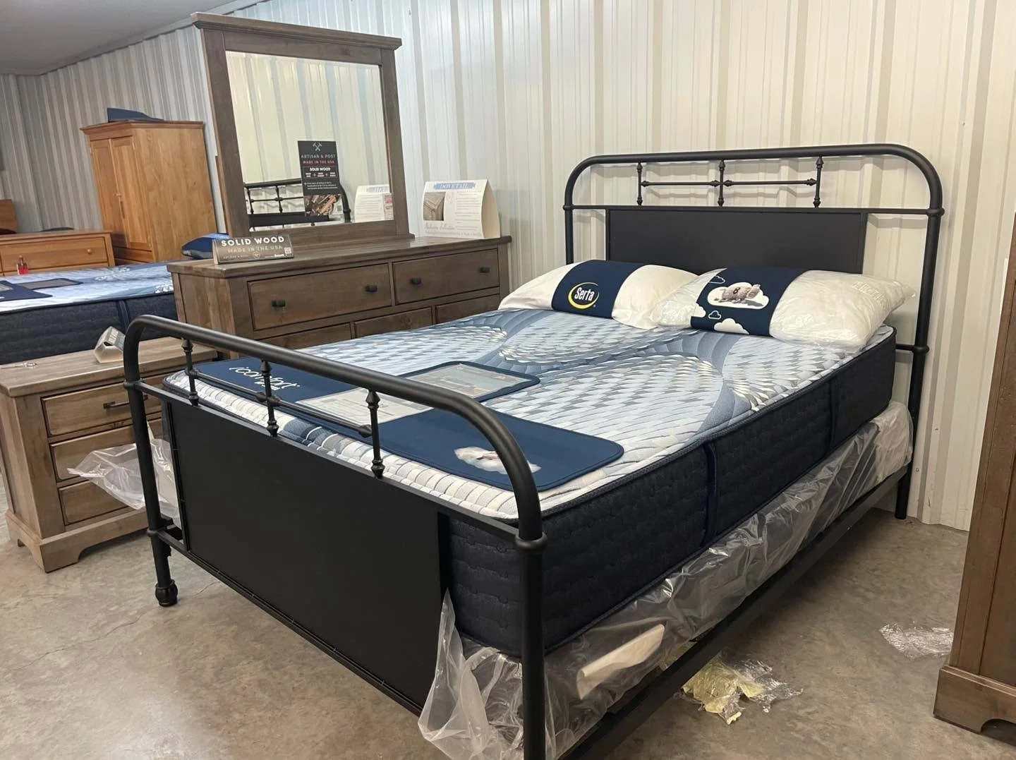 American made Metal bed paired with American made Vaughn Bassett bedroom storage, and American made Craftmaster settee. 
We are promoters of American Made products. 🇺🇸🌎🇺🇸