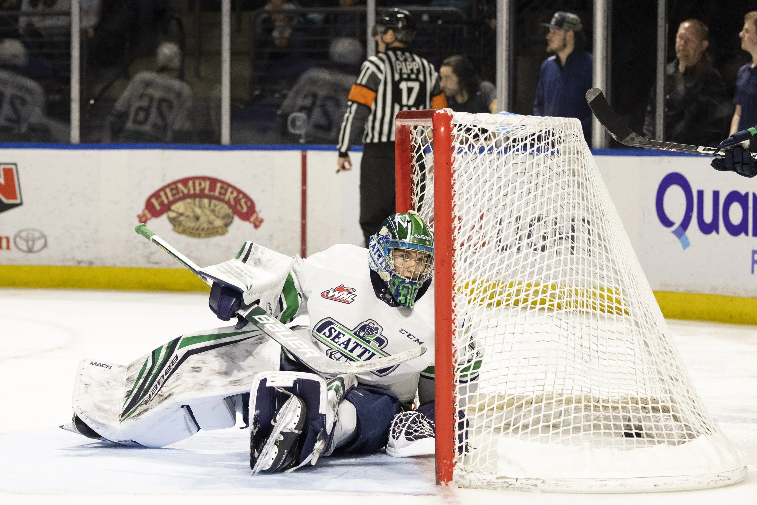 230210_TBirdsVSRedDeerRebels_LizWolter_53.JPG