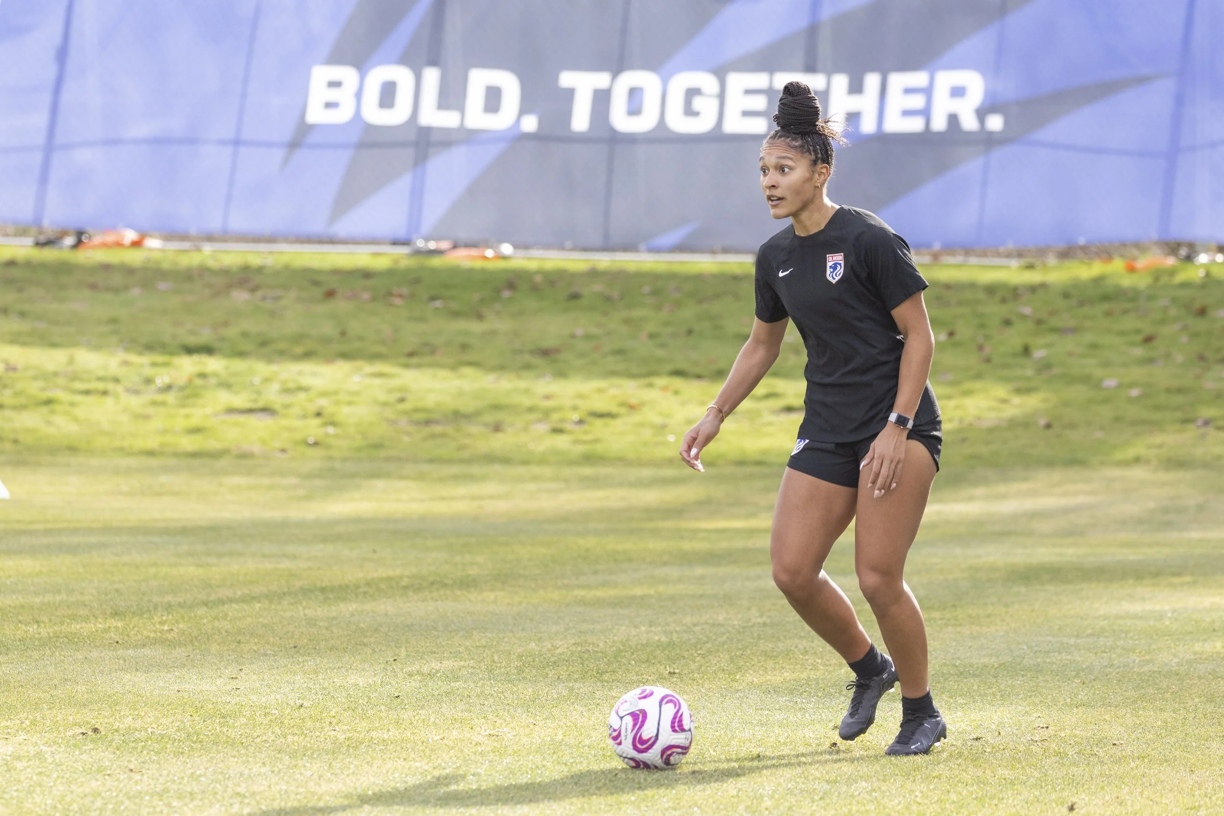 OL Reign training February 10th 2023 #17.JPG
