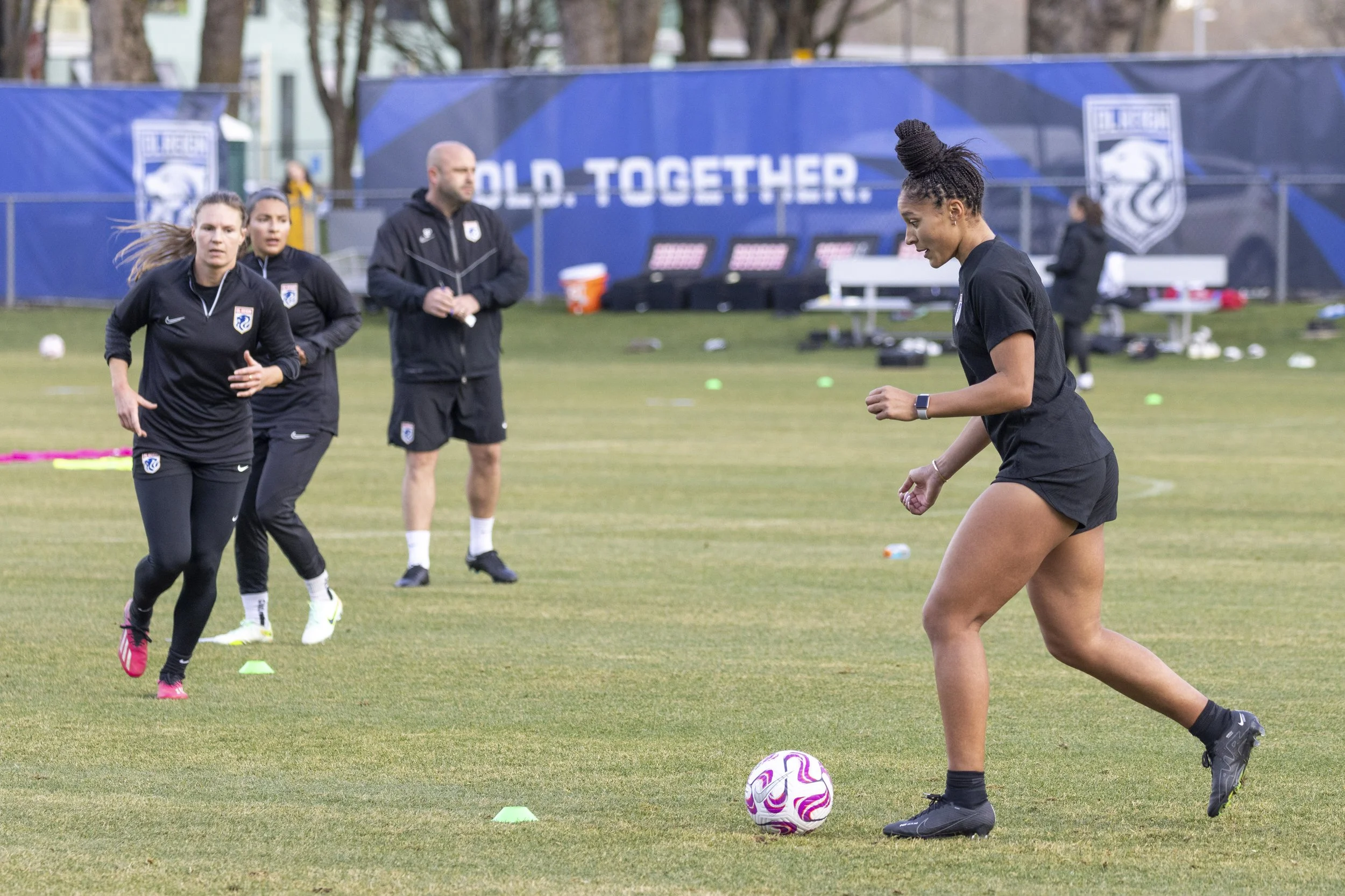 OL Reign training February 10th 2023 #23.JPG