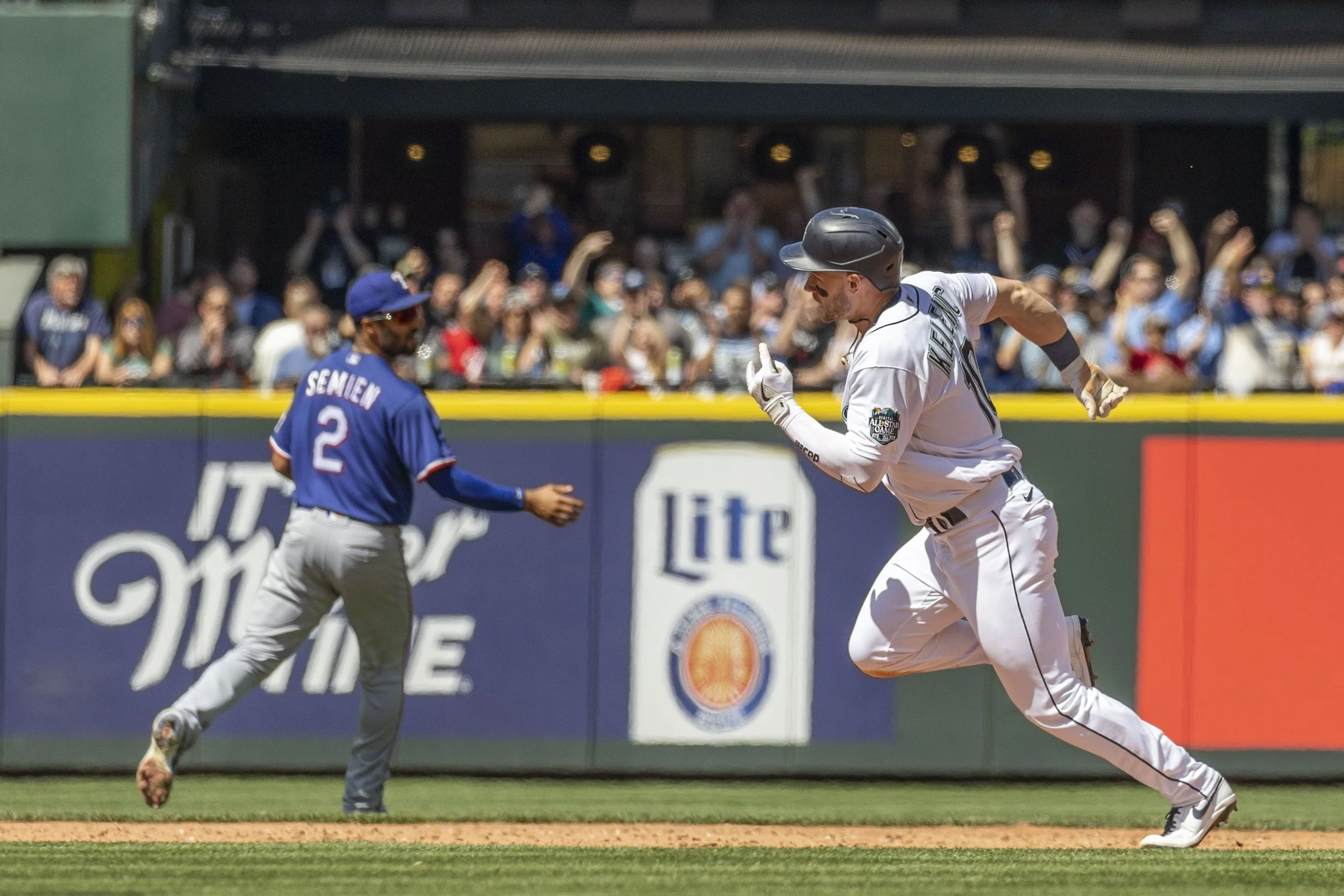 230510_MarinersVSRangers_LizWolter_105.JPG