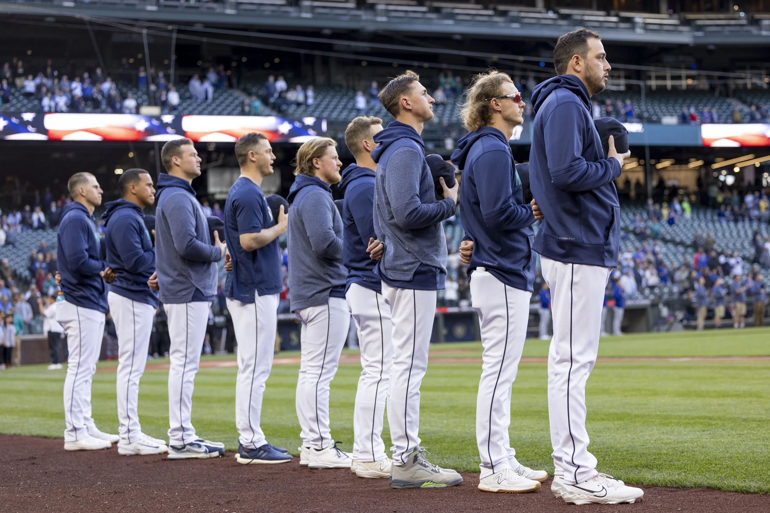 230508_MarinersVSRangers_LizWolter_001.JPG