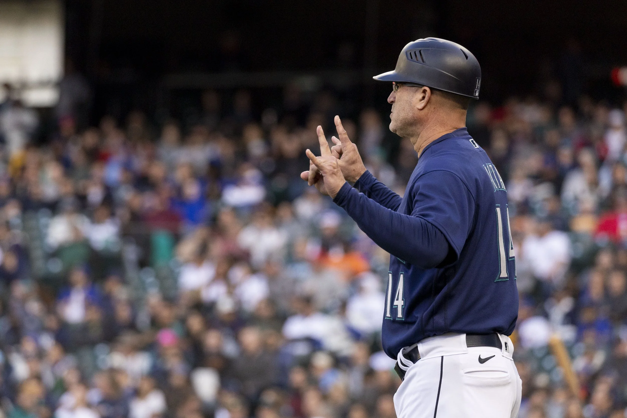230508_MarinersVSRangers_LizWolter_034.JPG