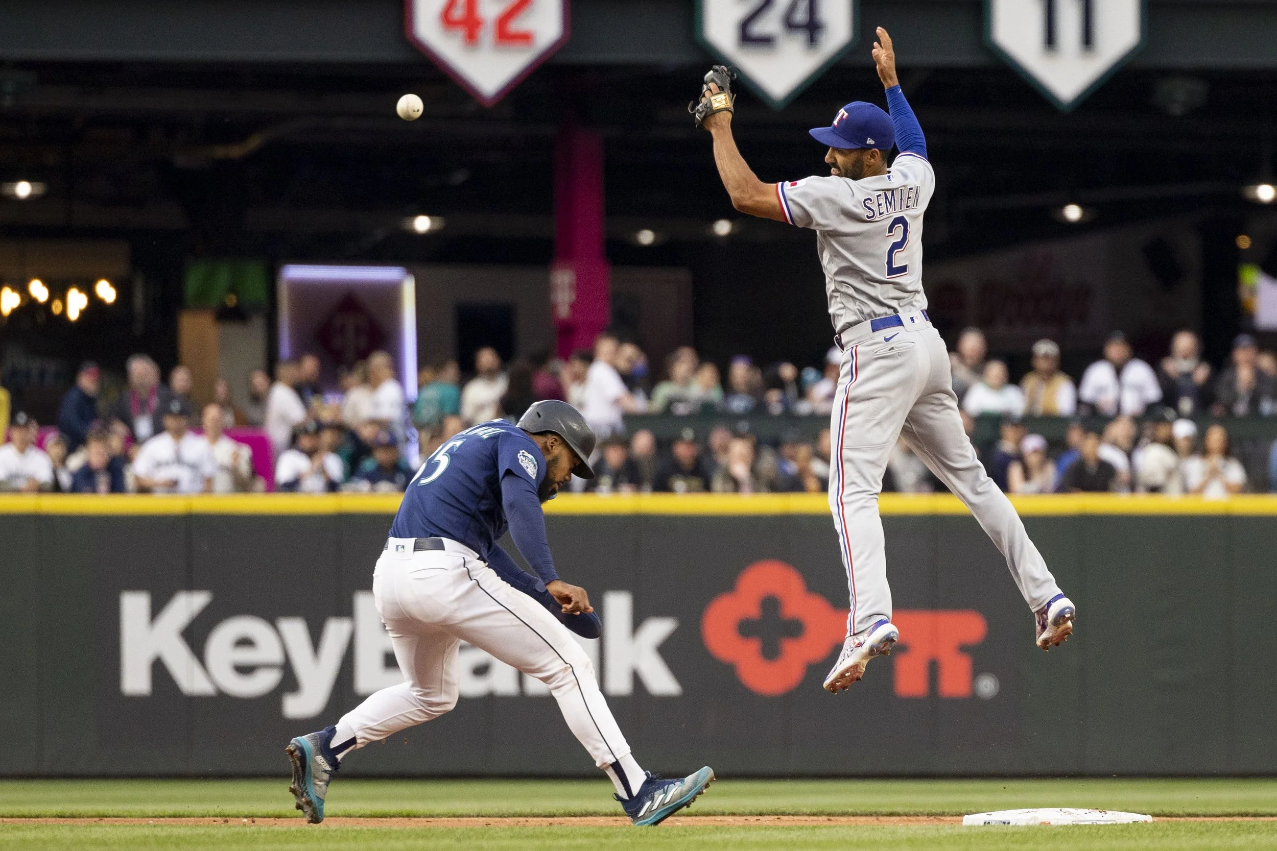230508_MarinersVSRangers_LizWolter_052.JPG