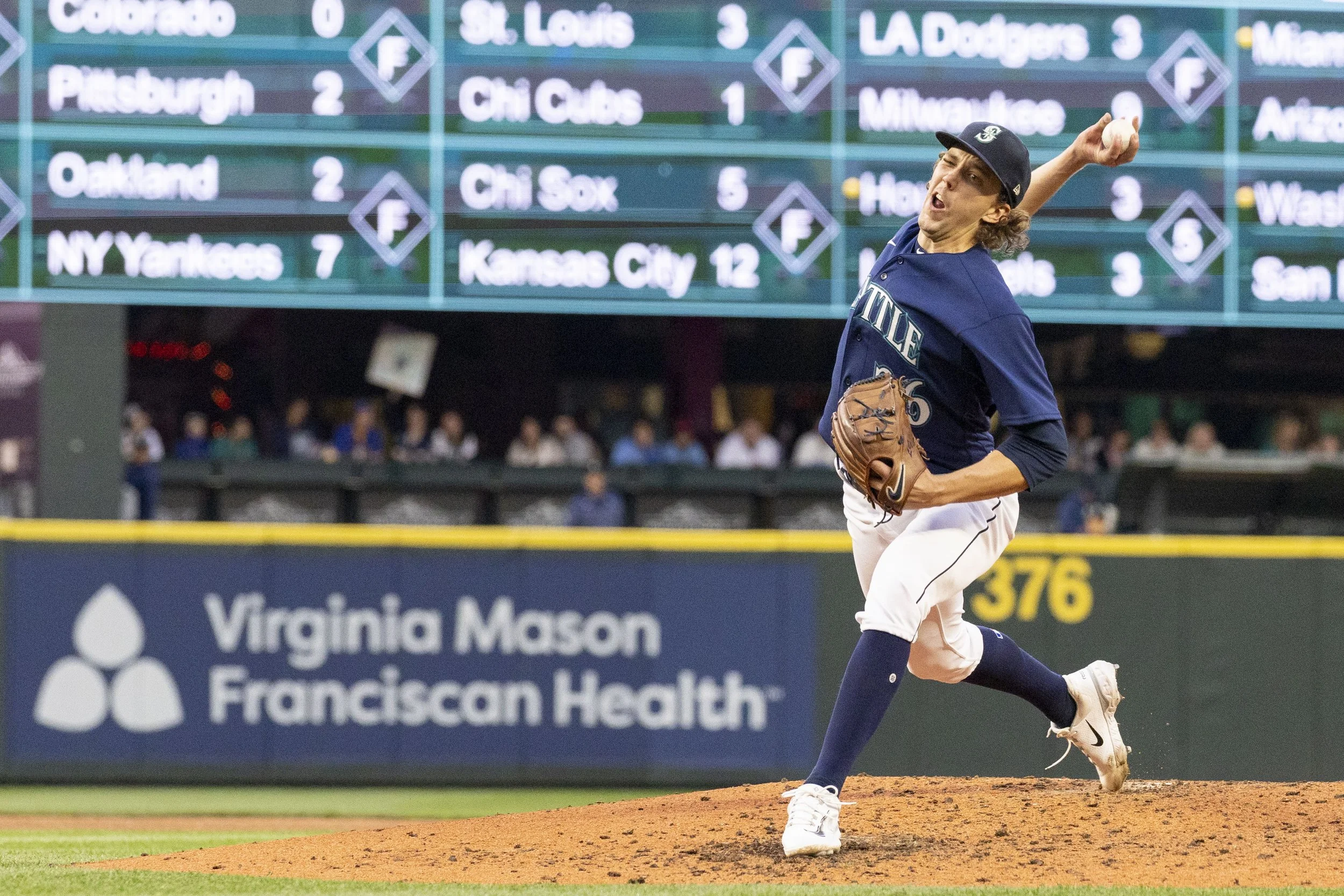 230508_MarinersVSRangers_LizWolter_065.JPG