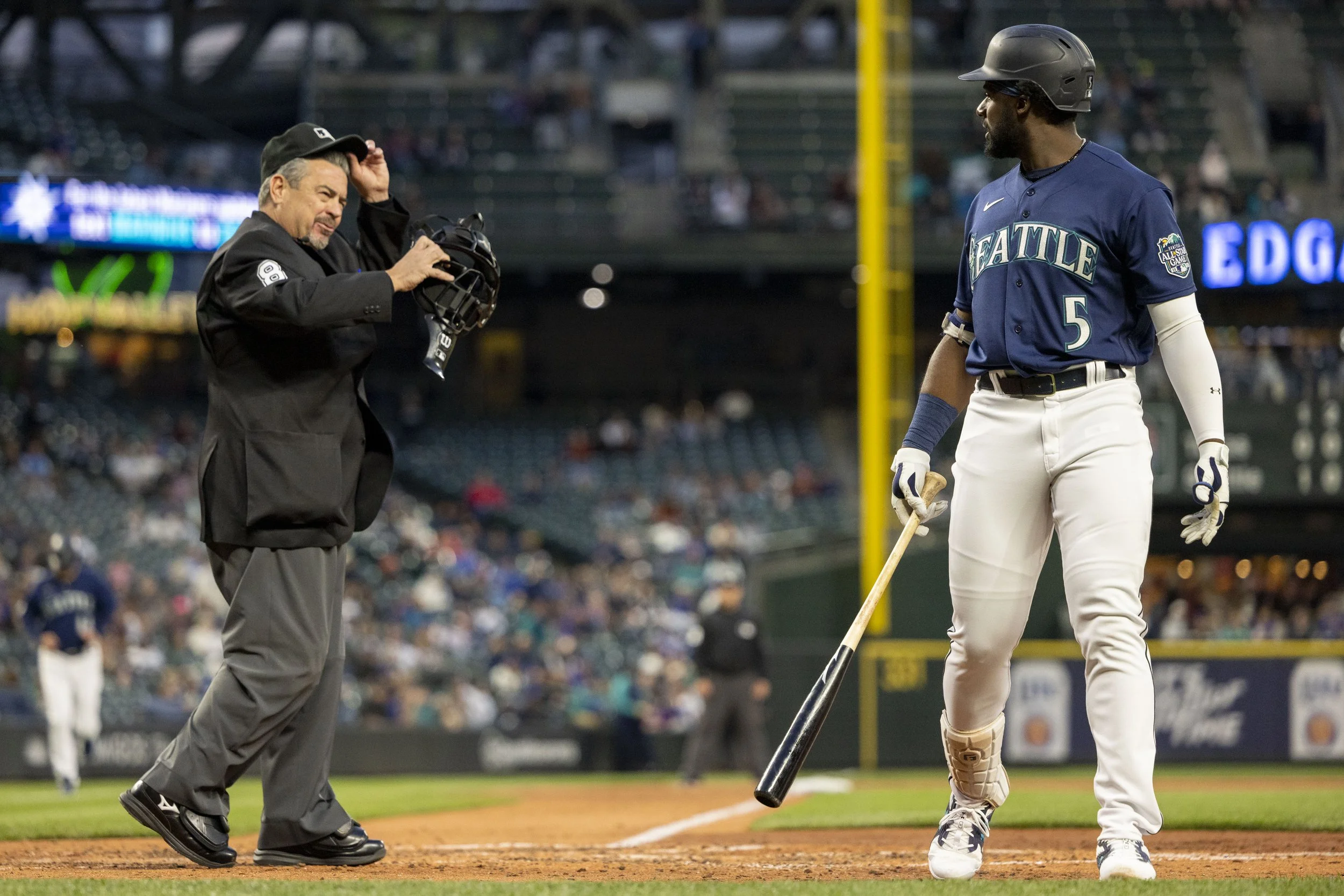 230508_MarinersVSRangers_LizWolter_079.JPG