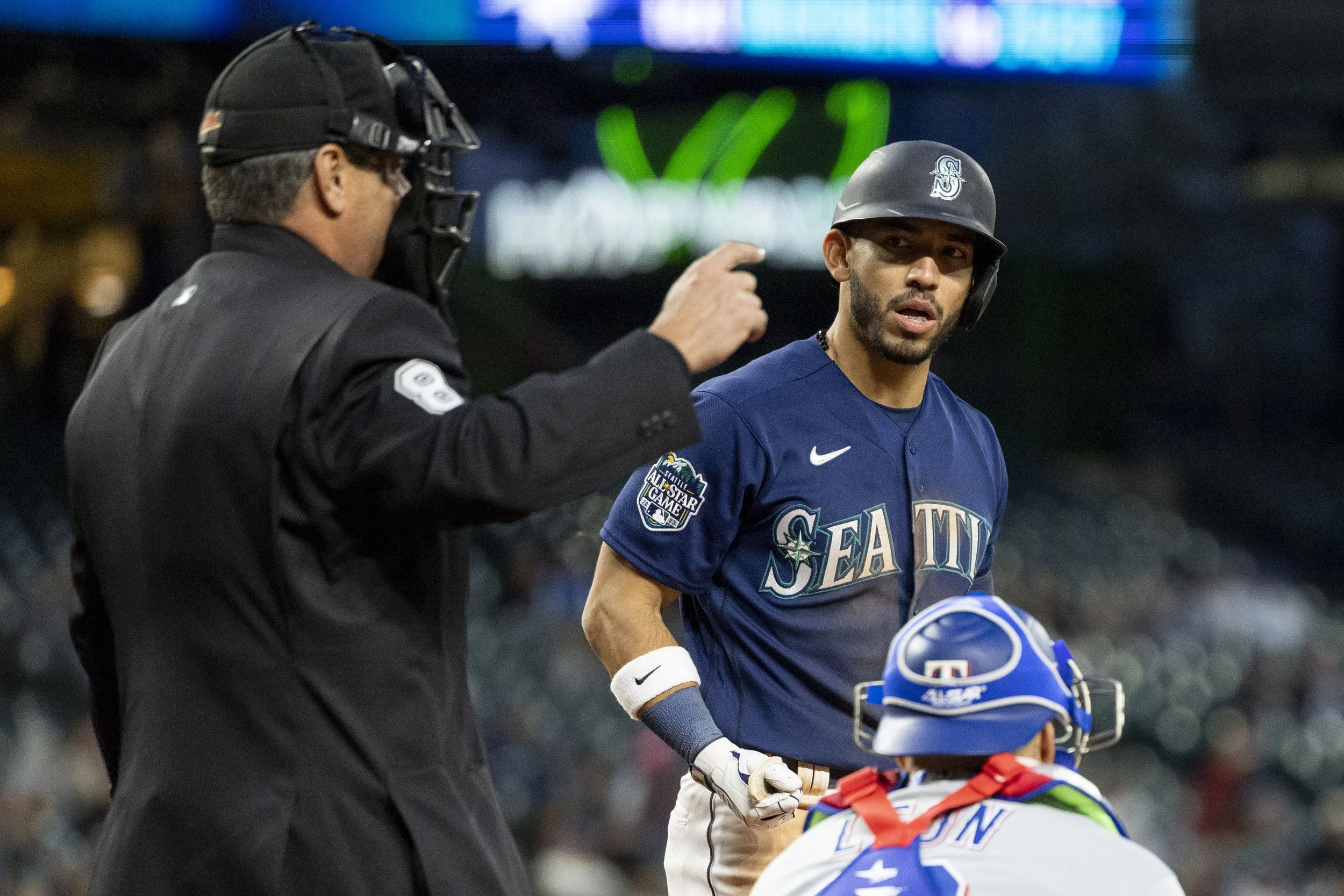 230508_MarinersVSRangers_LizWolter_083.JPG