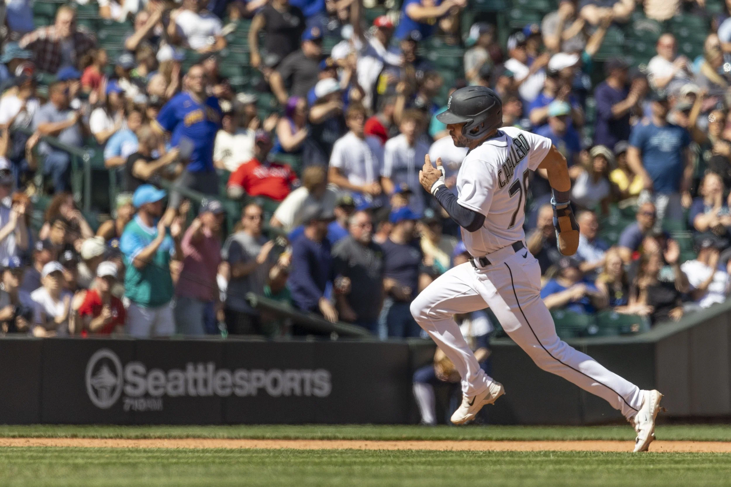 230510_MarinersVSRangers_LizWolter_104.JPG