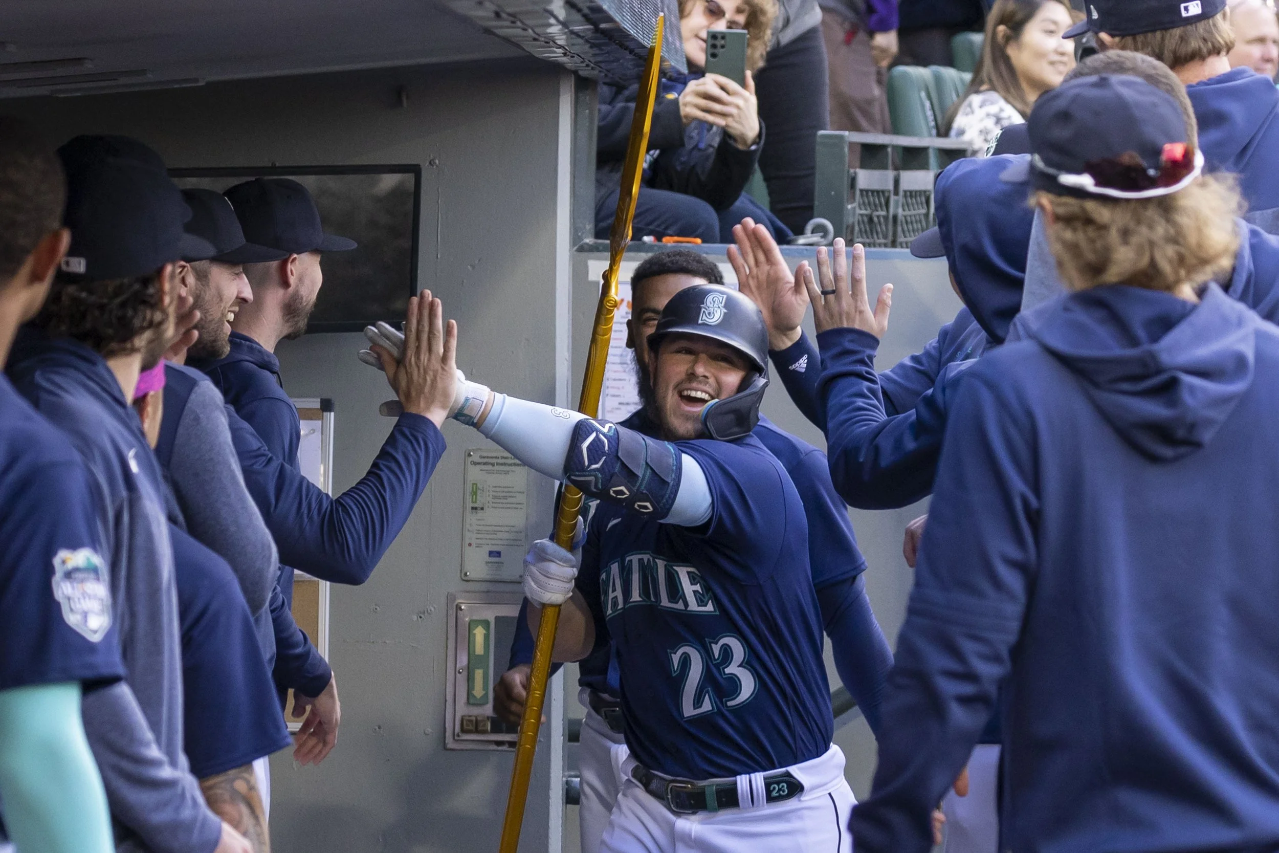 230508_MarinersVSRangers_LizWolter_017.JPG