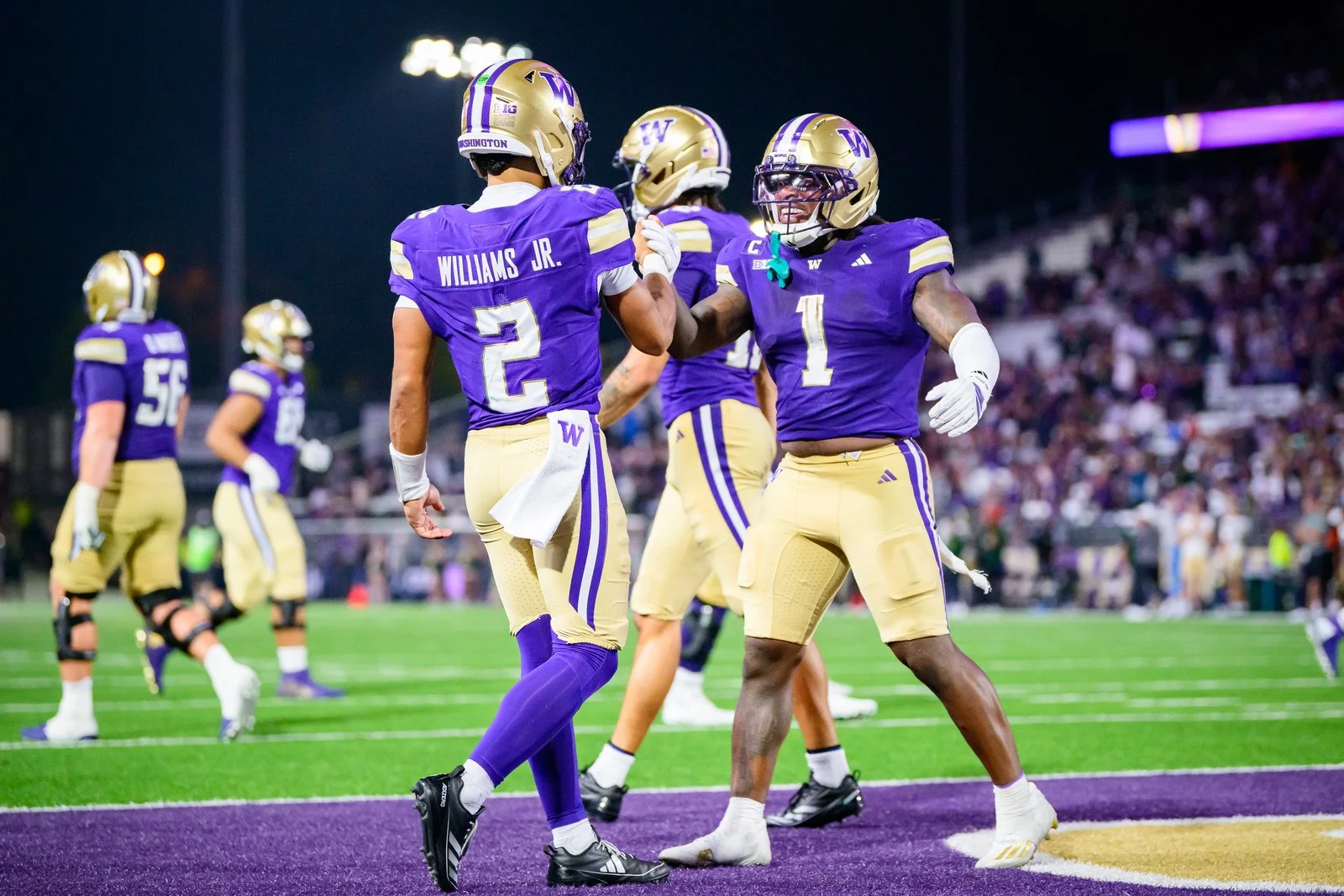 UW Football Gets Off To Strong Start, Beating CSU Rams 38-21