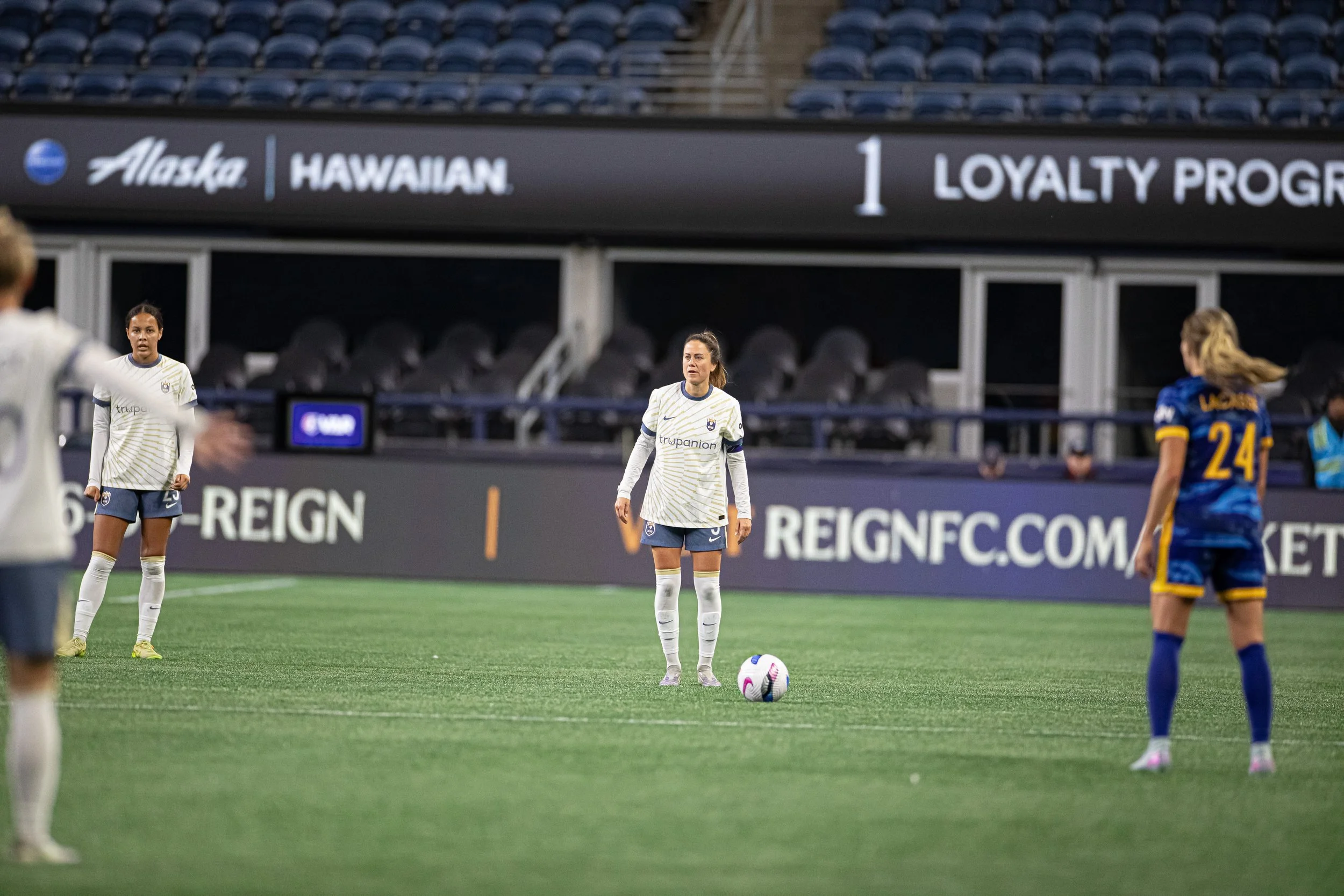 10172025_SEAUTA_ANOUMOU (28).jpg