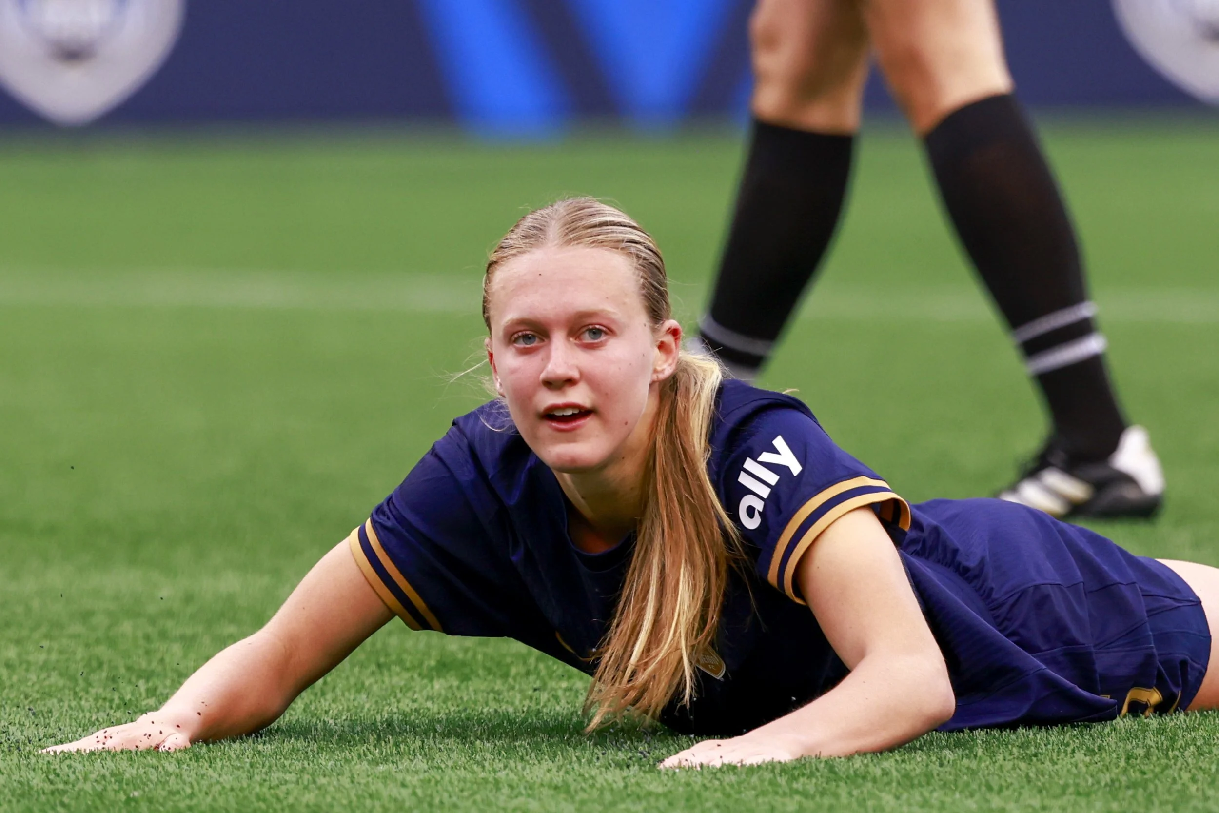 04122025_SEAORL_WOLTER (71).jpg