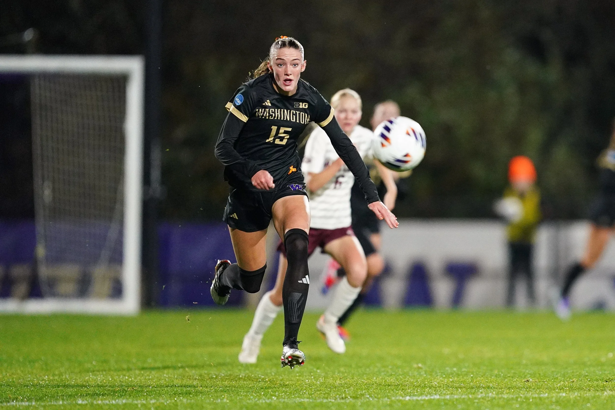 11142025_UWMT_HILLER (6).jpg