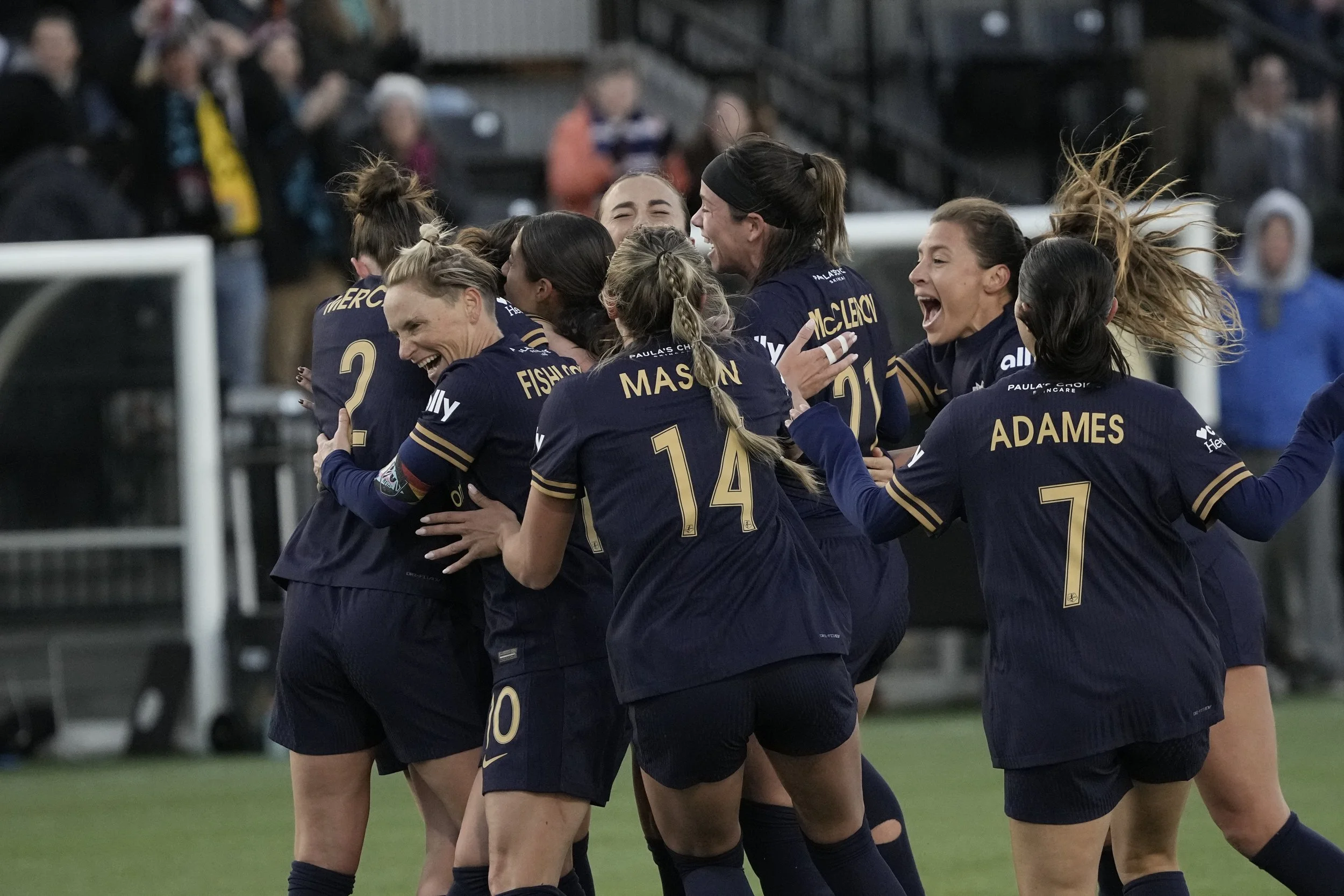 Seattle Reign Bounce Back With 3-0 Win Over Kansas City Current