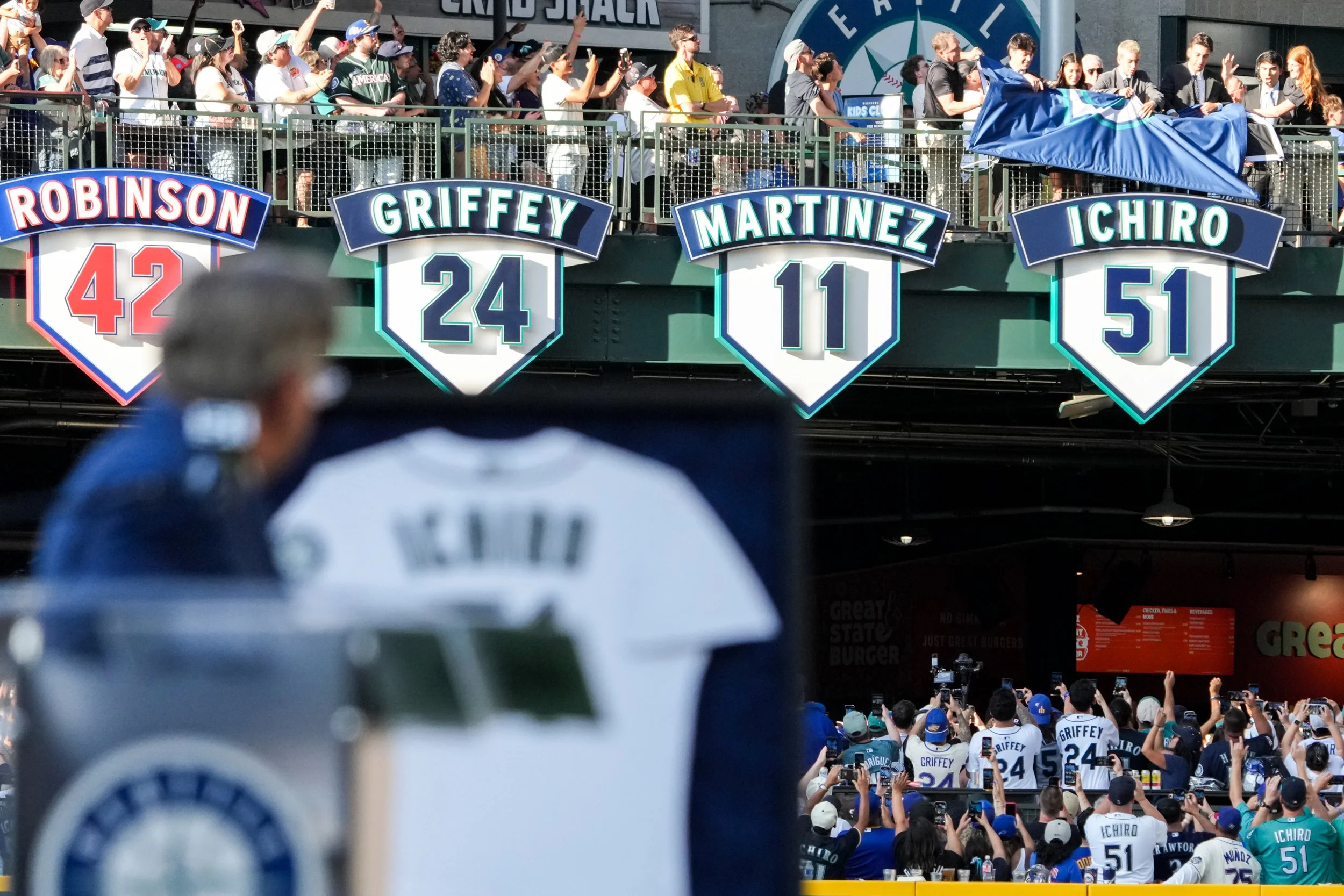 08092025_SEATB_LYONS (40).jpg