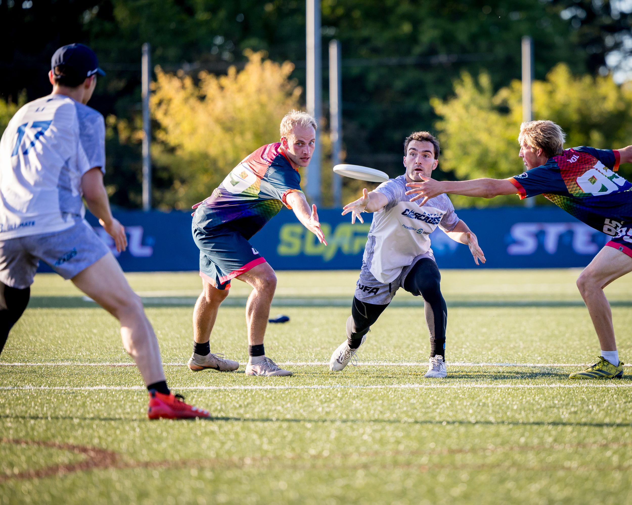 Seattle Cascades Defeat Oregon Steel 23-18