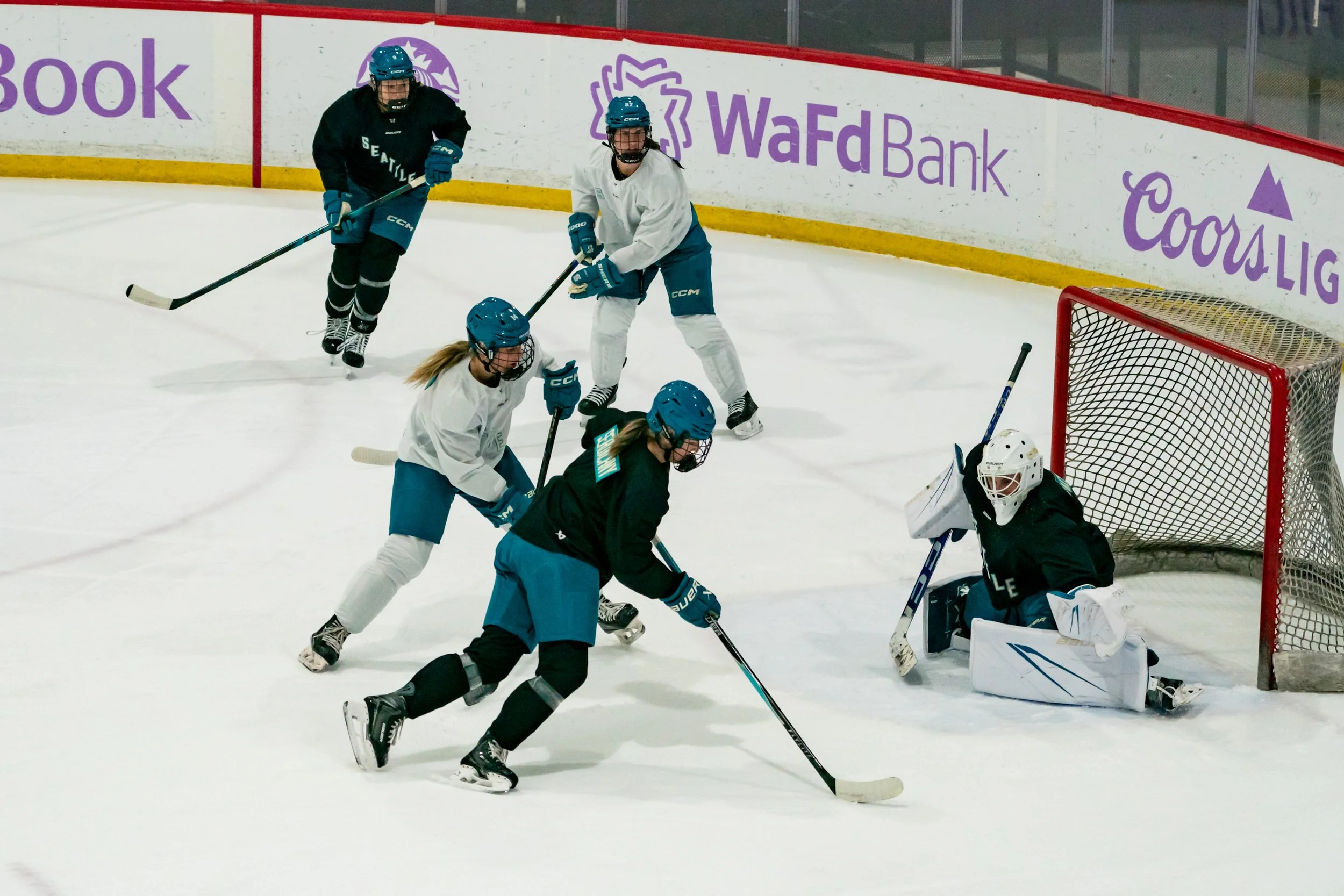 11112025_TorrentTrainingCamp_Lyons (12).jpg