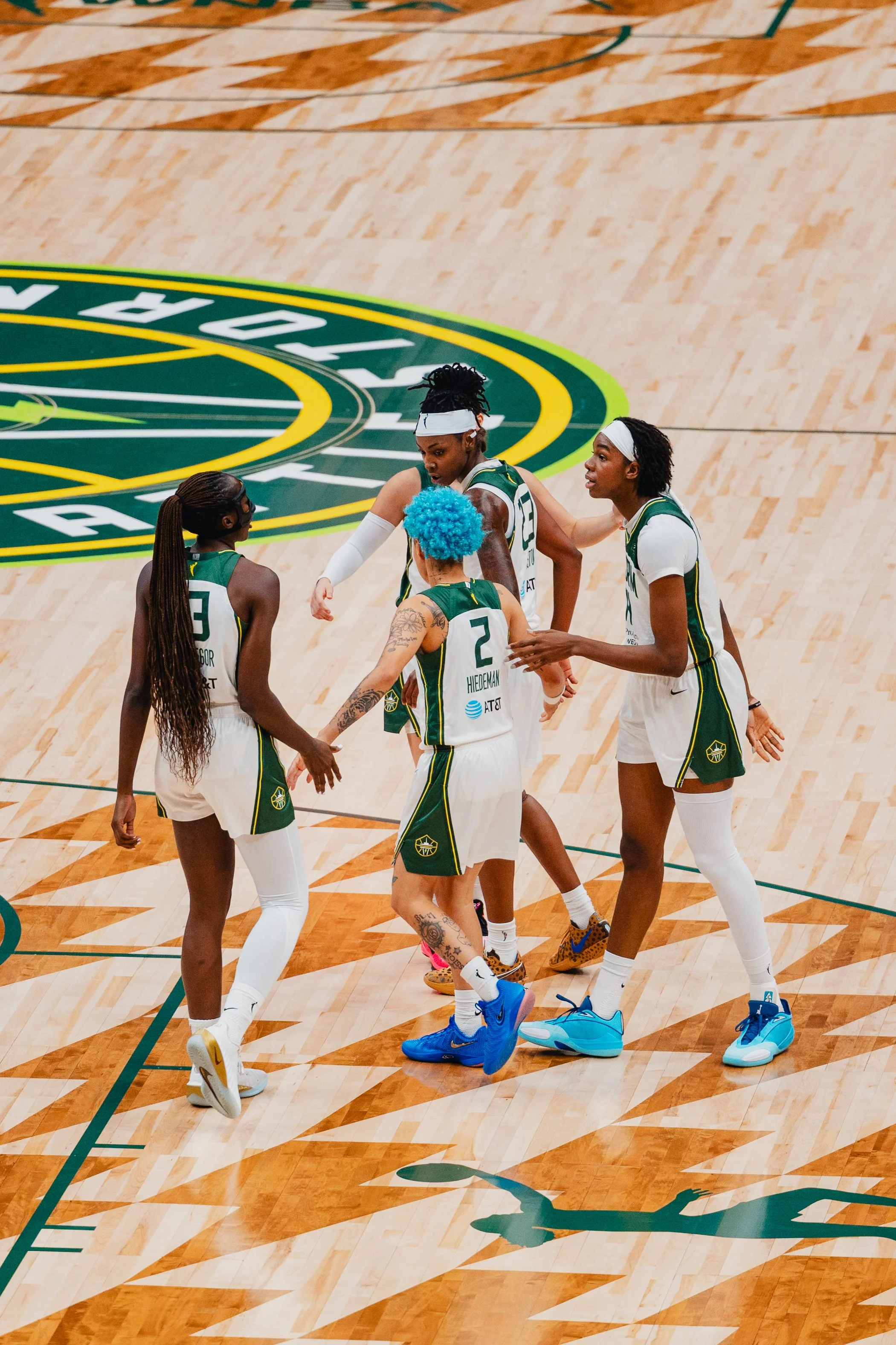 081026_seavschi_BYWALTW030-2.jpg