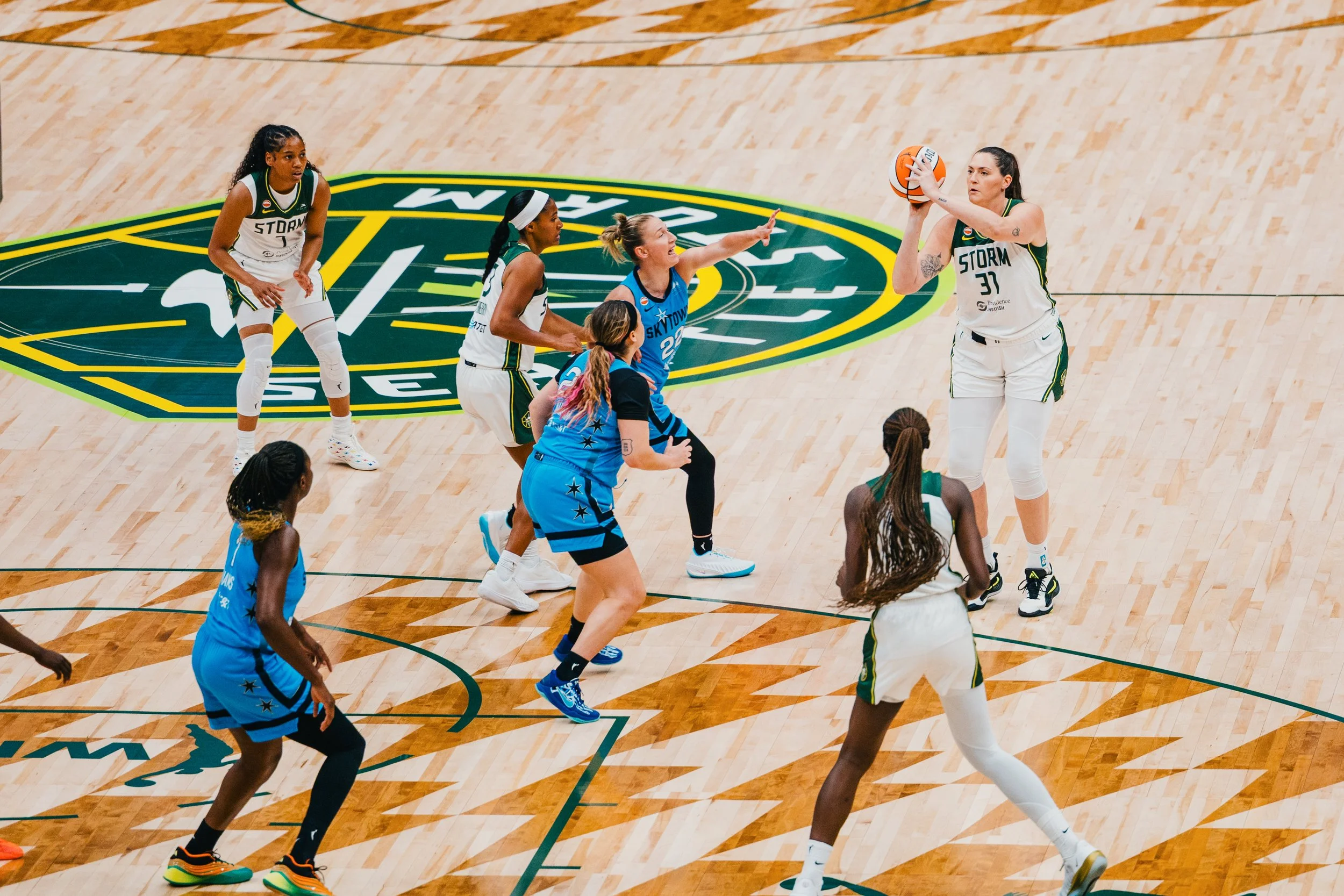 081026_seavschi_BYWALTW081.jpg