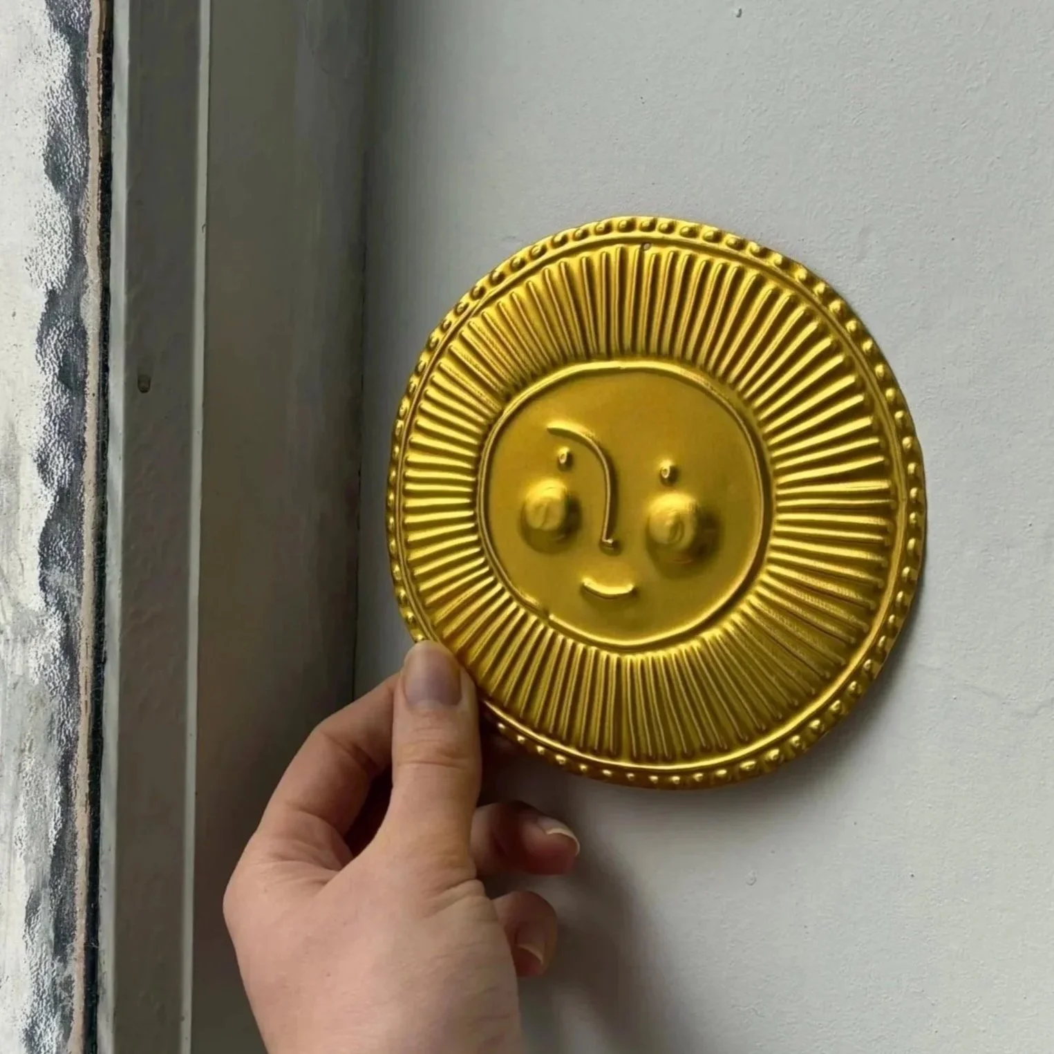 Soleil éveillé (décor mural)