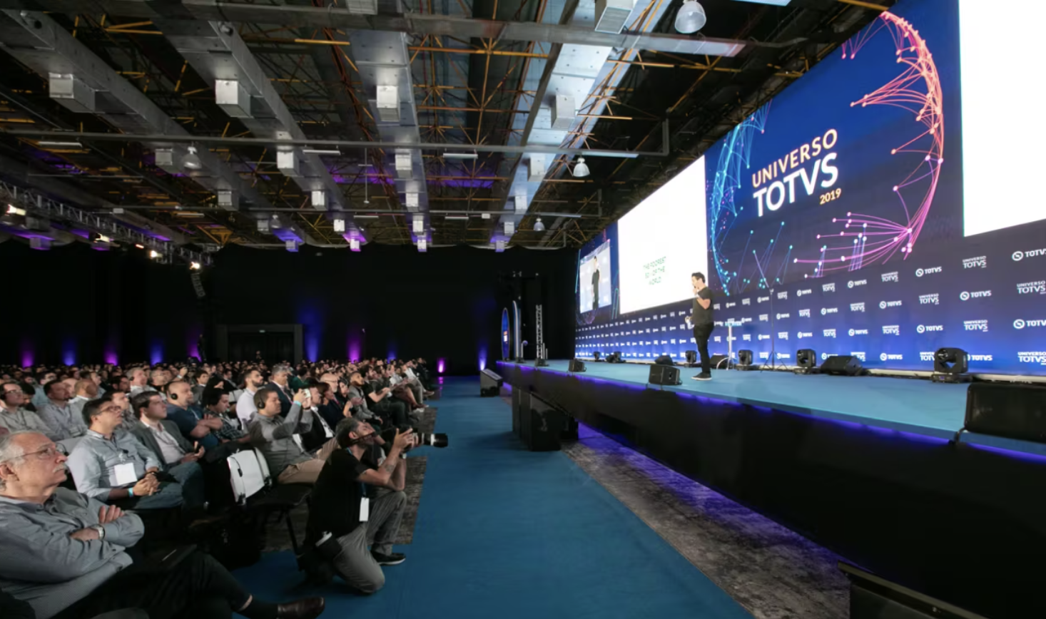 Matt Britton | Keynote Speaker on Artificial Intelligence | Unlocking the Potential of This Cutting-Edge Technology