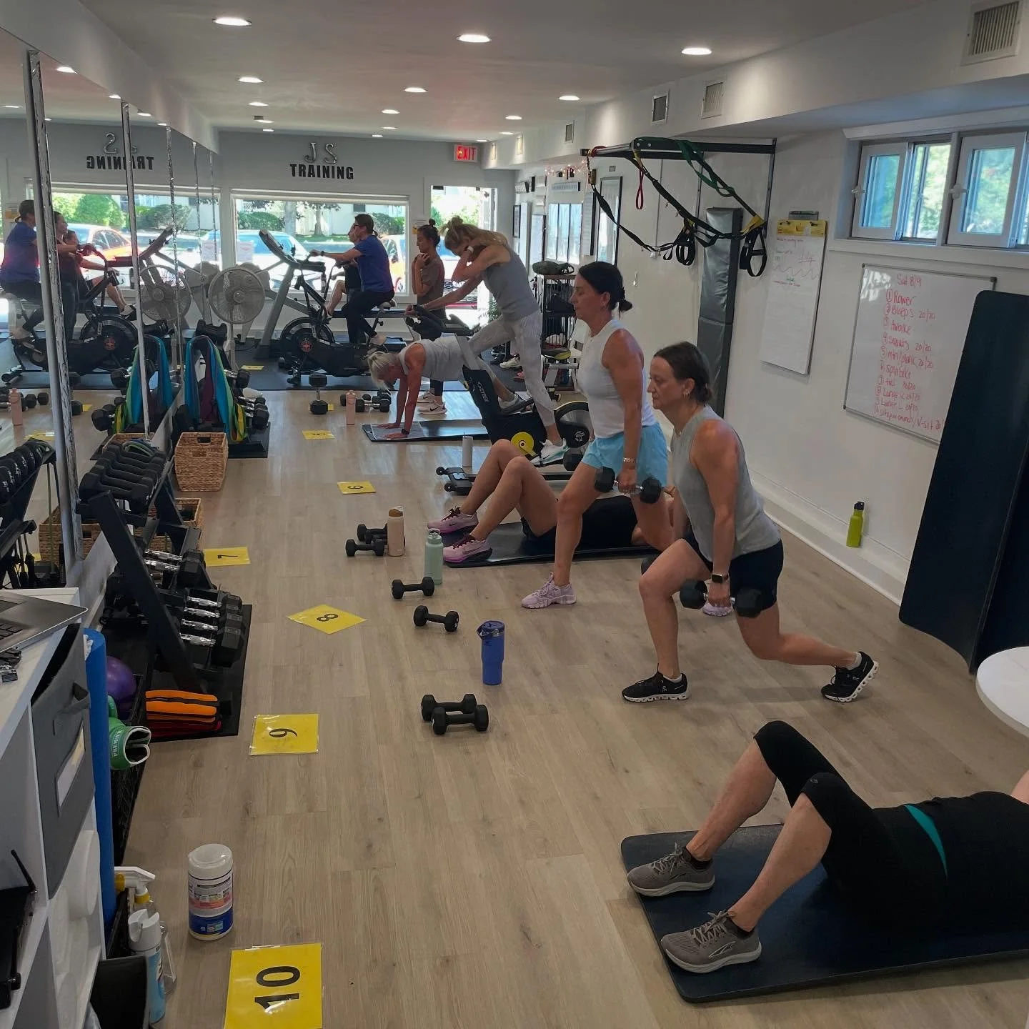 &ldquo;Choosing to be tortured while lifting heavy things &mdash; self-care, obviously&rdquo;

#jillschroeder
#jillschroedertraining
#jillschroedertrainer
#personaltrainer
#trainer
#northforktrainer
#northforkpersonaltrainer 
#medicalexercisespeciali
