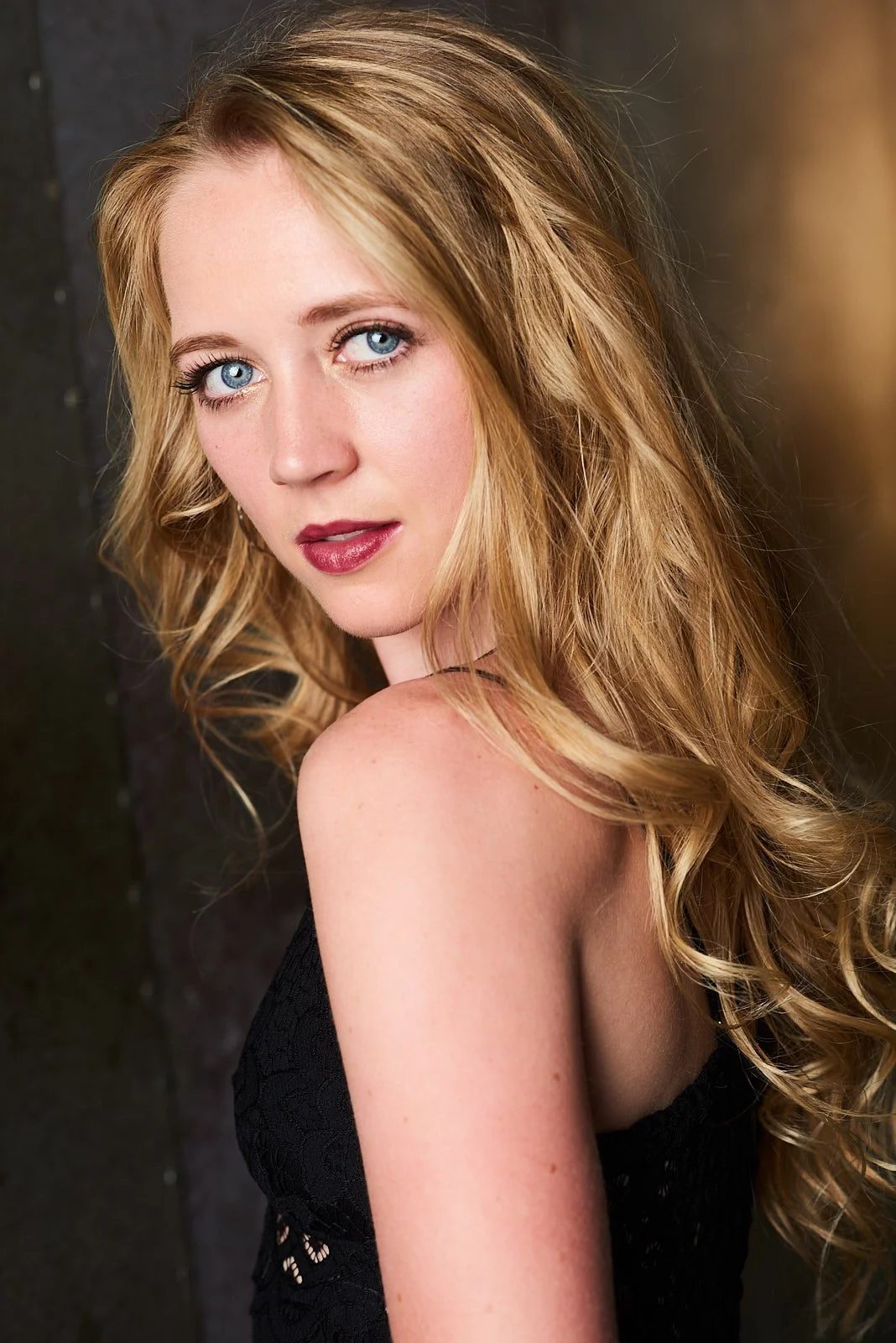 Madeleine Quinn Headshot.jpg