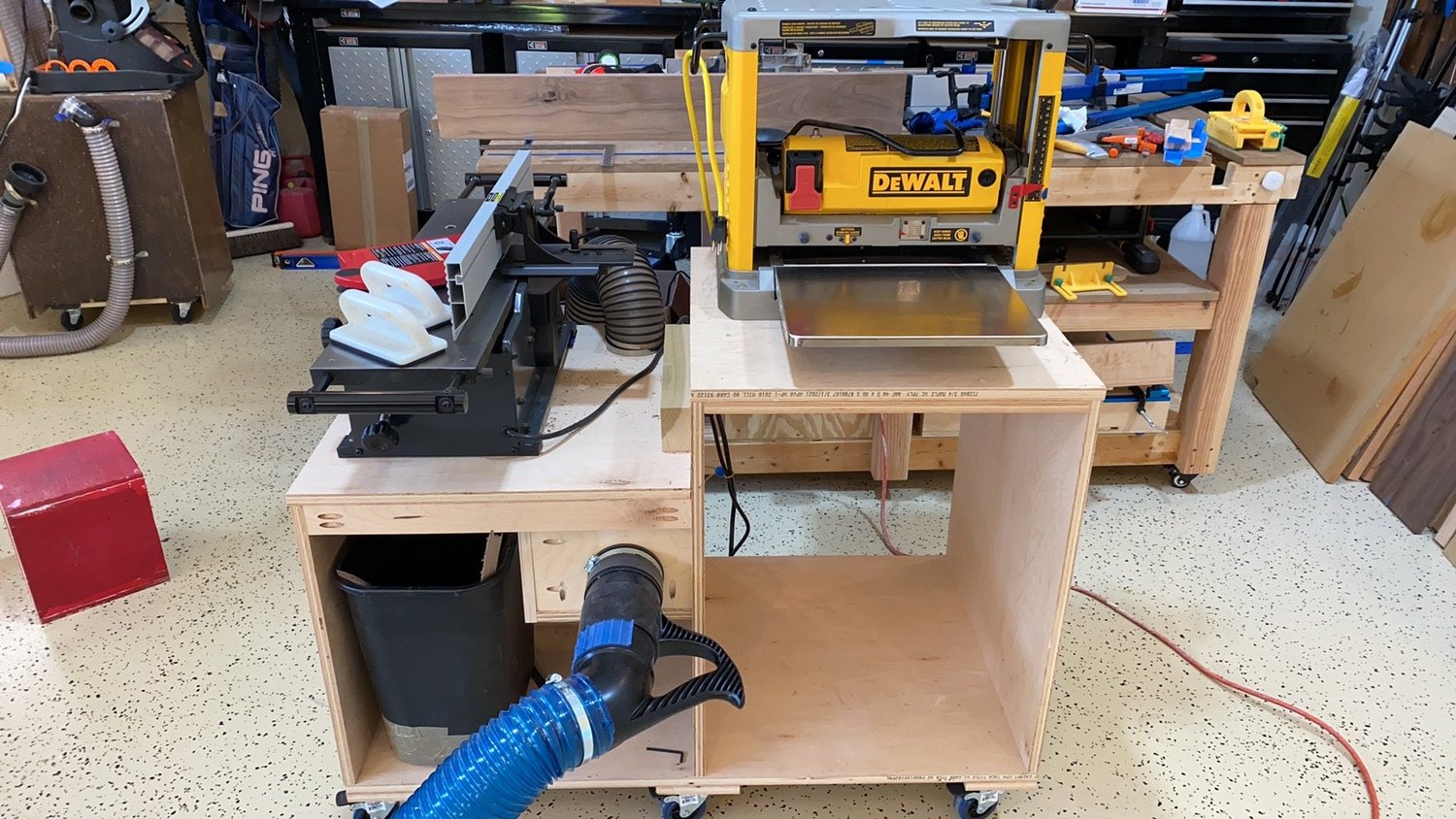 The Carmichael Workshop: Make a Mobile Planer Stand with Dust Collection