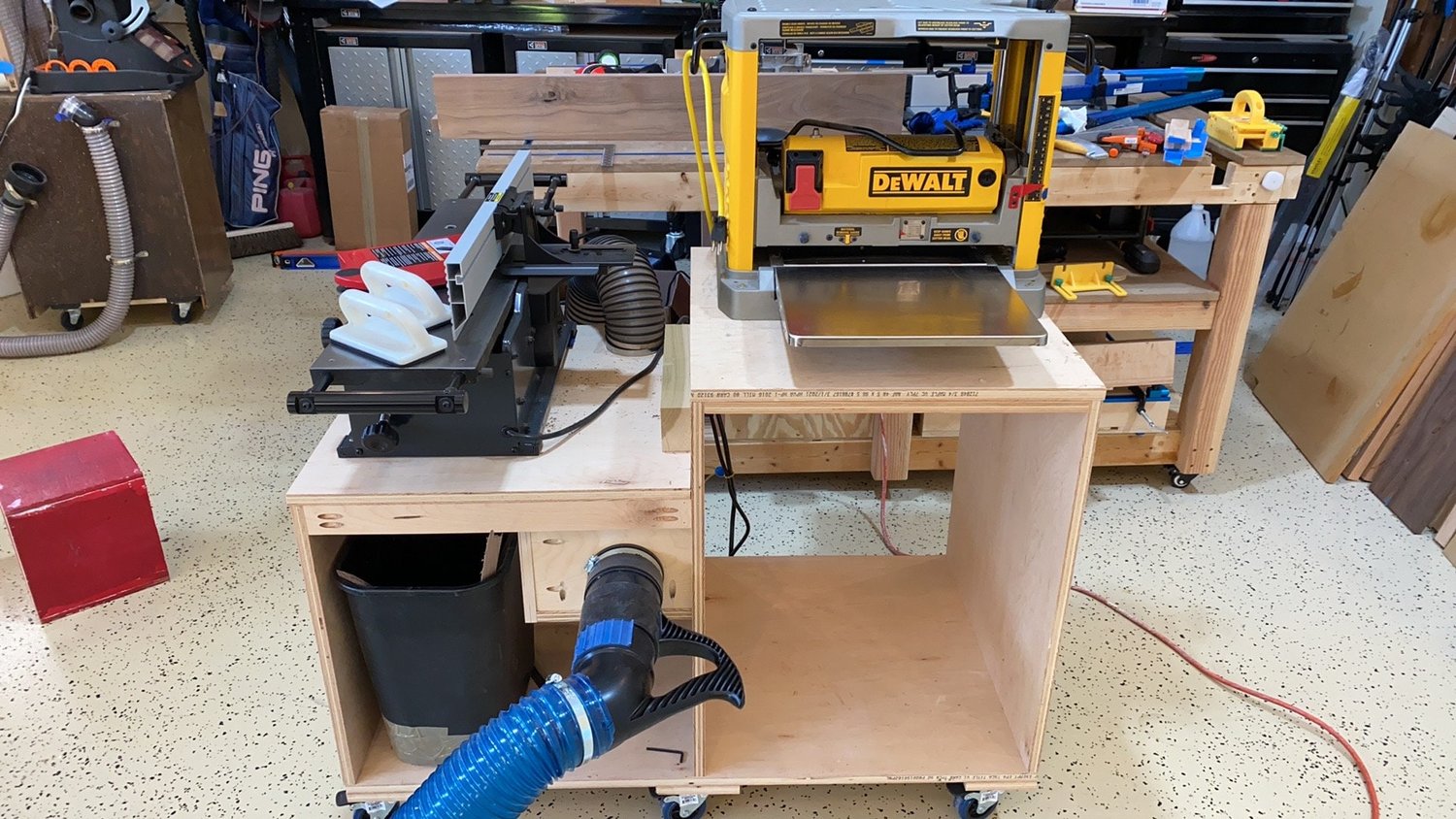 DIY Simple Mobile Shop Cart Planer Stand