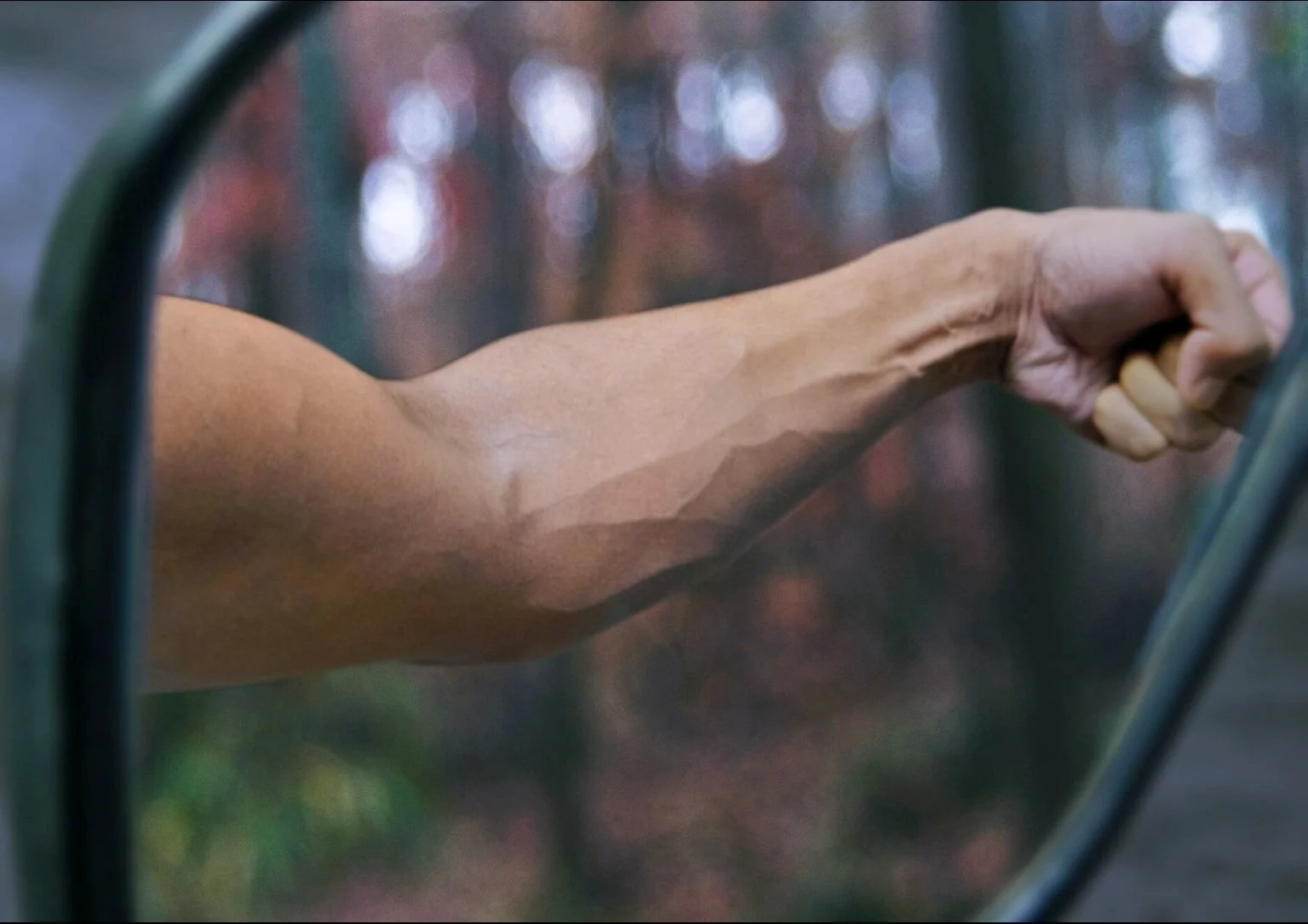 Do Women Like Muscular Forearms? Are Forearms Attractive?
