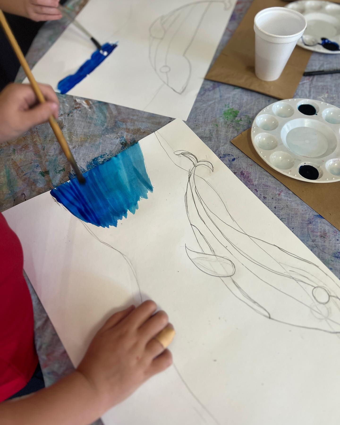 We are dreaming of summer in K2 this week!! 🌊 We are working in liquid watercolor and acrylic paint to create value in our new seascape! 💕🎨 

#art #artteacher #kidart #artforkids #dallas #dallasart