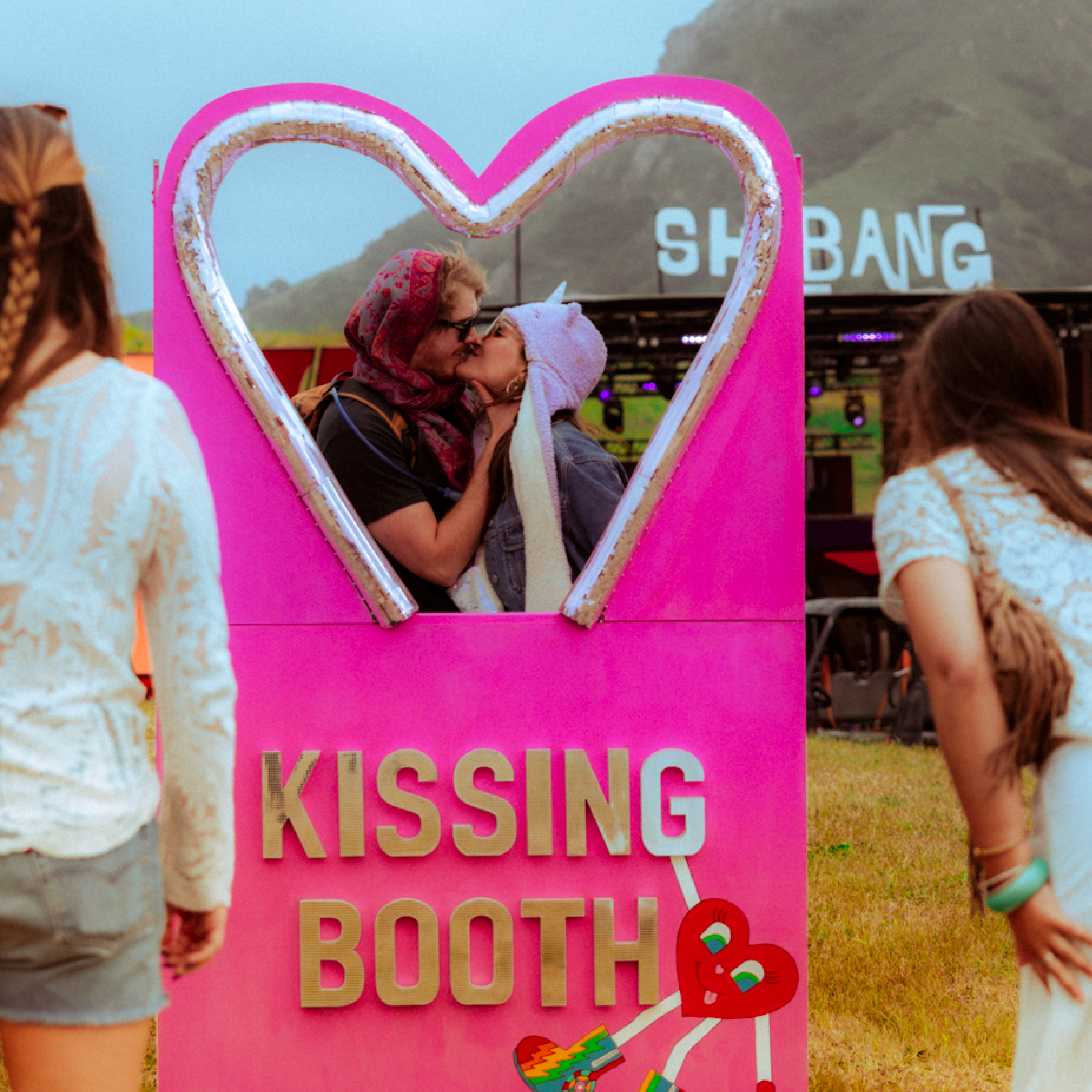 Shabang Valentines Social Carousel