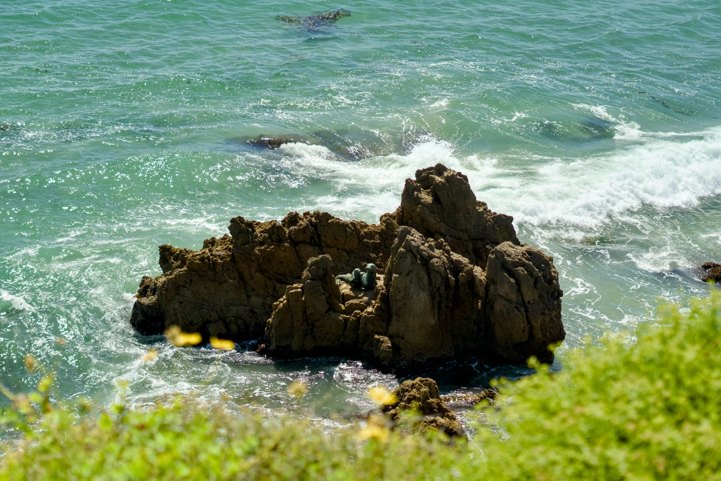 Decoding Laguna Beach Real Estate: Key Factors That Drive Property Prices in 2025